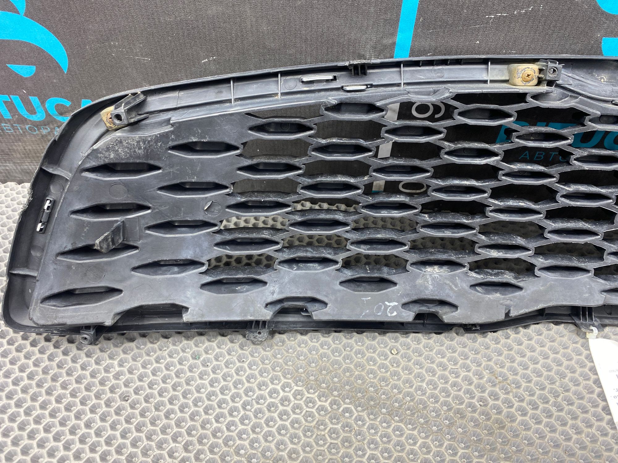 https://ycs.partsauto.market/partsauto-images/thmbs/userImages/c8f07ba63eb5b2f0f6006ea854bf8f7d/part/798438e9-682f-4d30-b028-959d1020a05a_1776959426951.jpg