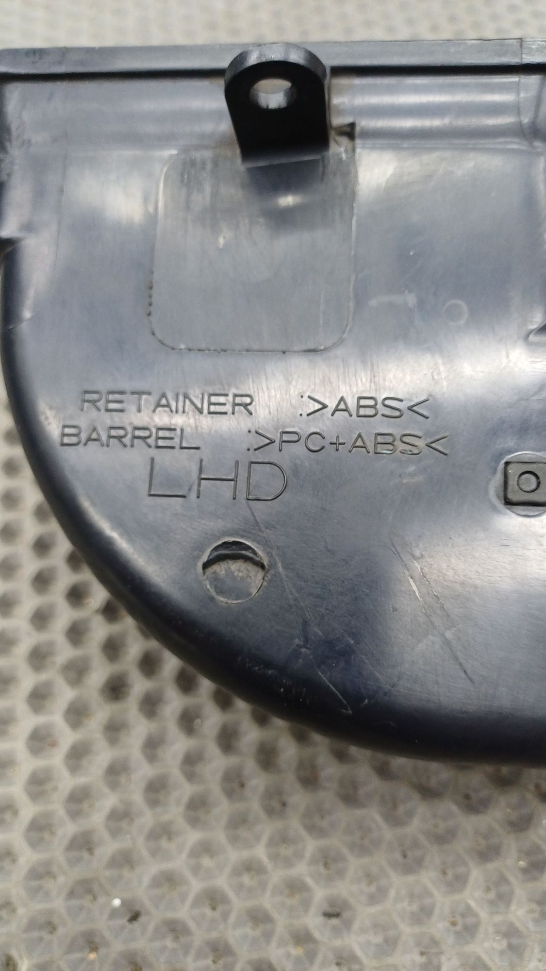 Б/У Дефлектор обдува салона правый  Toyota CARINA E 6 дорест. 1992—1996 1994 Зеленый, 690 рублей, Краснодар