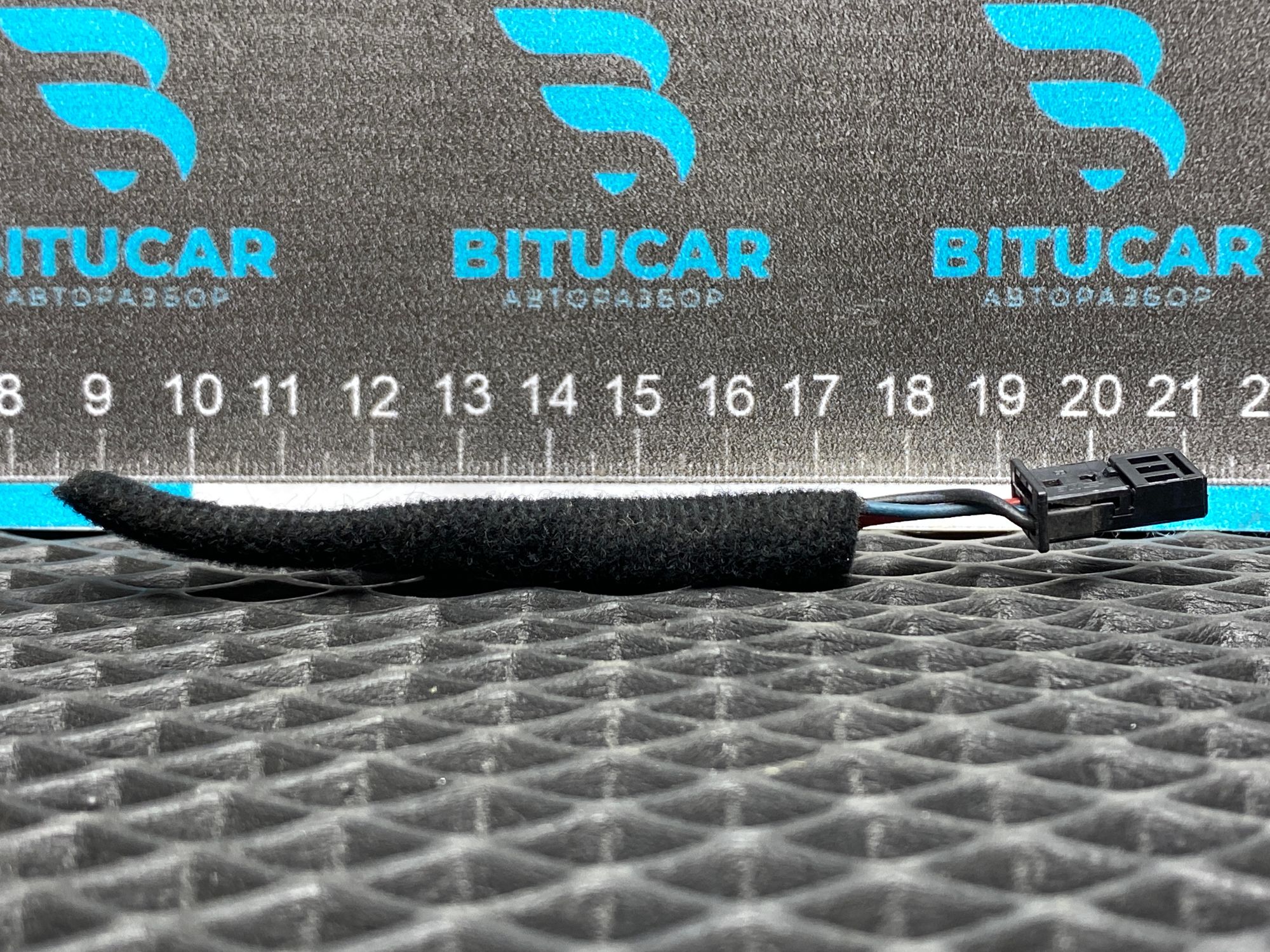 https://ycs.partsauto.market/partsauto-images/thmbs/userImages/c8f07ba63eb5b2f0f6006ea854bf8f7d/part/7bae2d6d-9249-4401-b702-801b4a241ea5_1777719220836.jpg