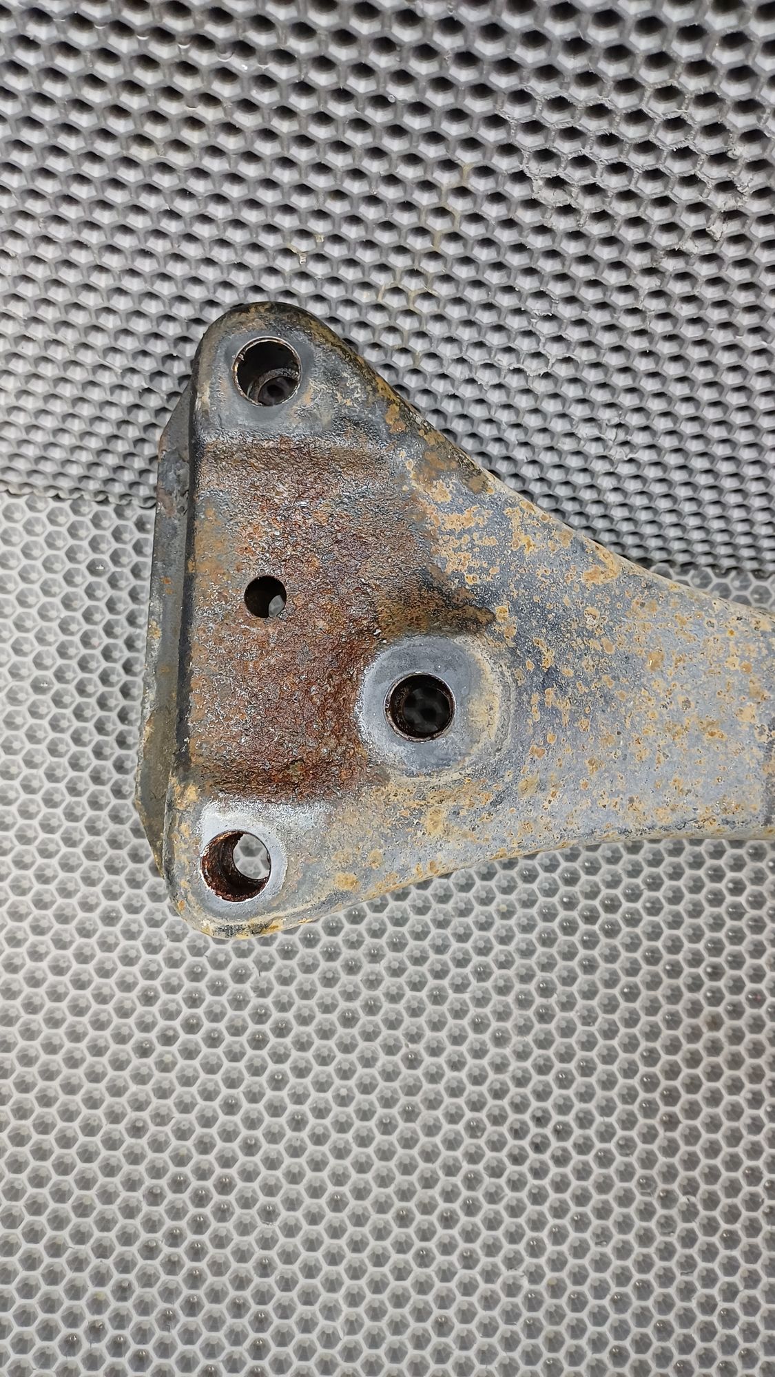 Б/У Балка задняя Toyota CARINA E 6 дорест. 1992—1996 1994 Зеленый, 3790 рублей, Краснодар