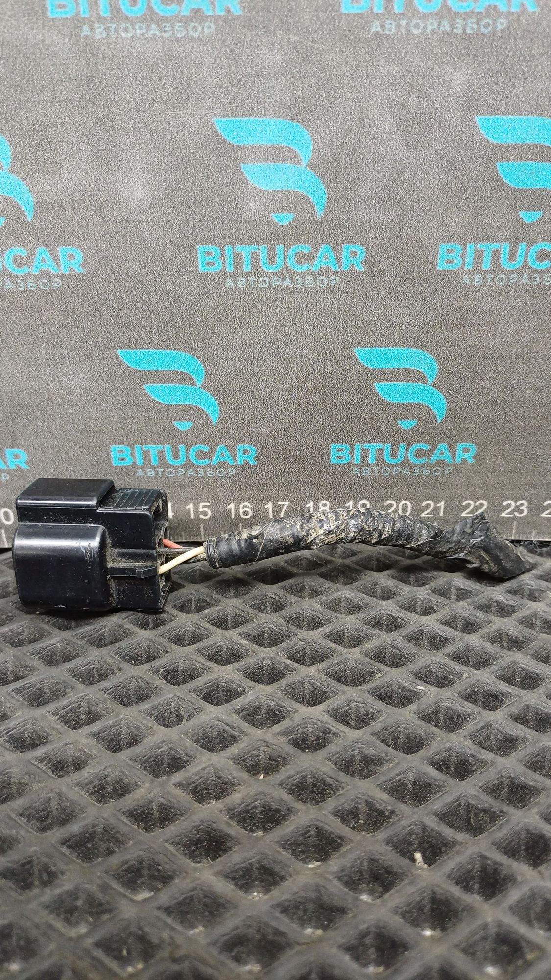 https://ycs.partsauto.market/partsauto-images/thmbs/userImages/c8f07ba63eb5b2f0f6006ea854bf8f7d/part/7e4504f7-beb0-45d4-8f8e-d0e6ae198898_1777537337505.jpg