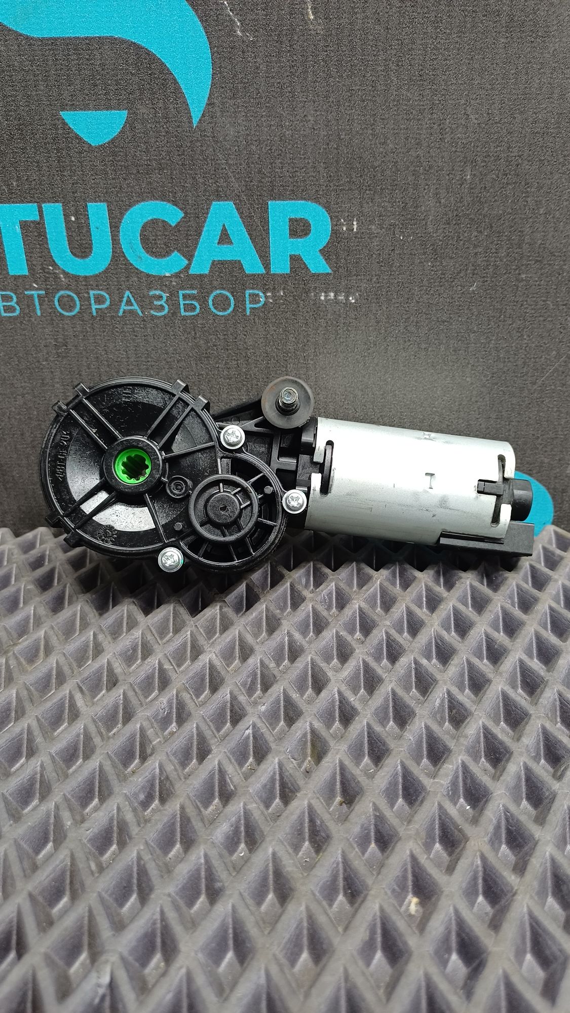 Б/У Моторчик спинки сиденья переднего правого Kia Optima IV JF (G4KJ) 2.4L AT 2019 GT-Line, 4990 рублей, Краснодар