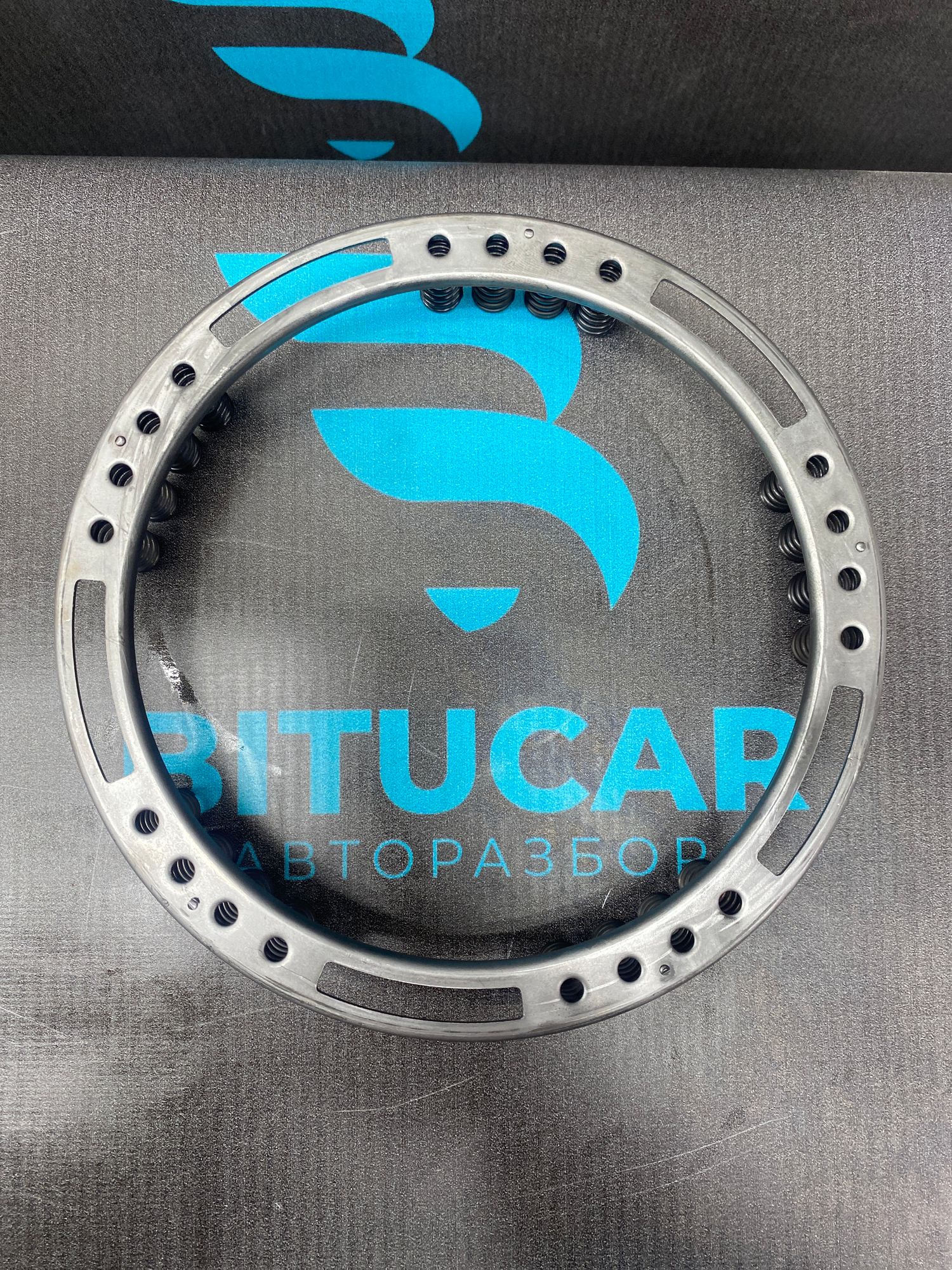 https://ycs.partsauto.market/partsauto-images/thmbs/userImages/c8f07ba63eb5b2f0f6006ea854bf8f7d/part/7f66f070-f485-46c1-b8ee-cfc5789e3dc0_1771322893297.jpg