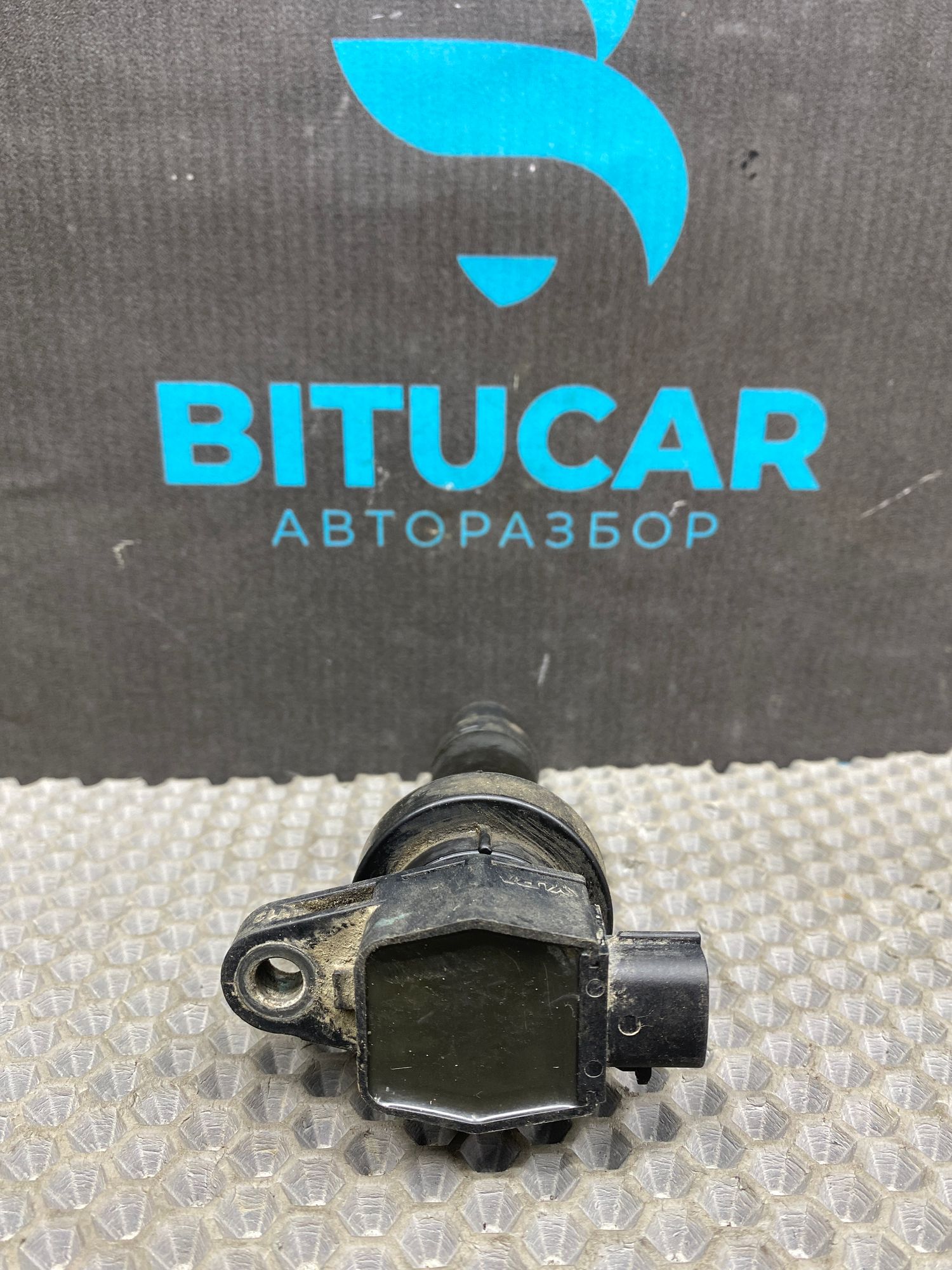 https://ycs.partsauto.market/partsauto-images/thmbs/userImages/c8f07ba63eb5b2f0f6006ea854bf8f7d/part/7f7ade68-2720-4313-8cf9-28352ee1da7d_1776520219657.jpg