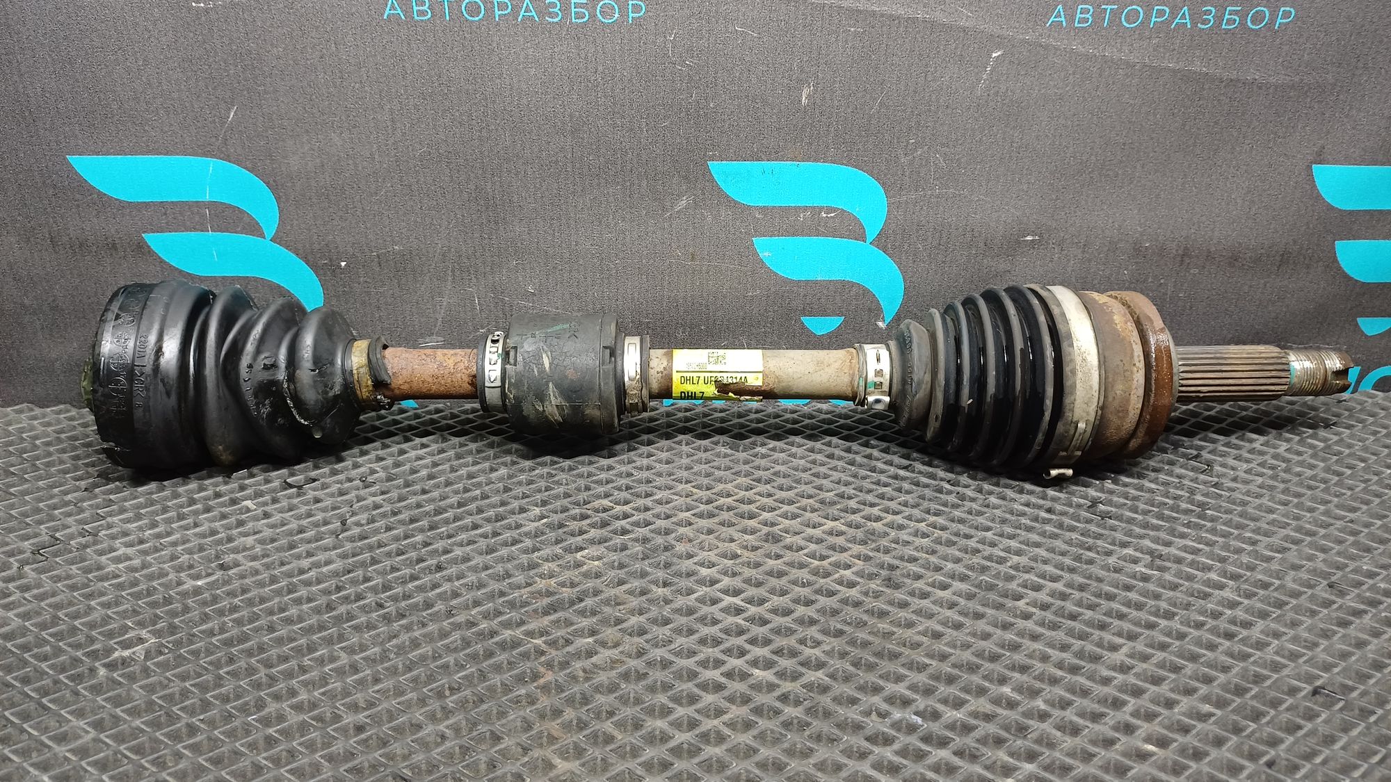 https://ycs.partsauto.market/partsauto-images/thmbs/userImages/c8f07ba63eb5b2f0f6006ea854bf8f7d/part/813b37bf-71e0-4ff4-b429-ceb5ee42755d_1777112749184.jpg