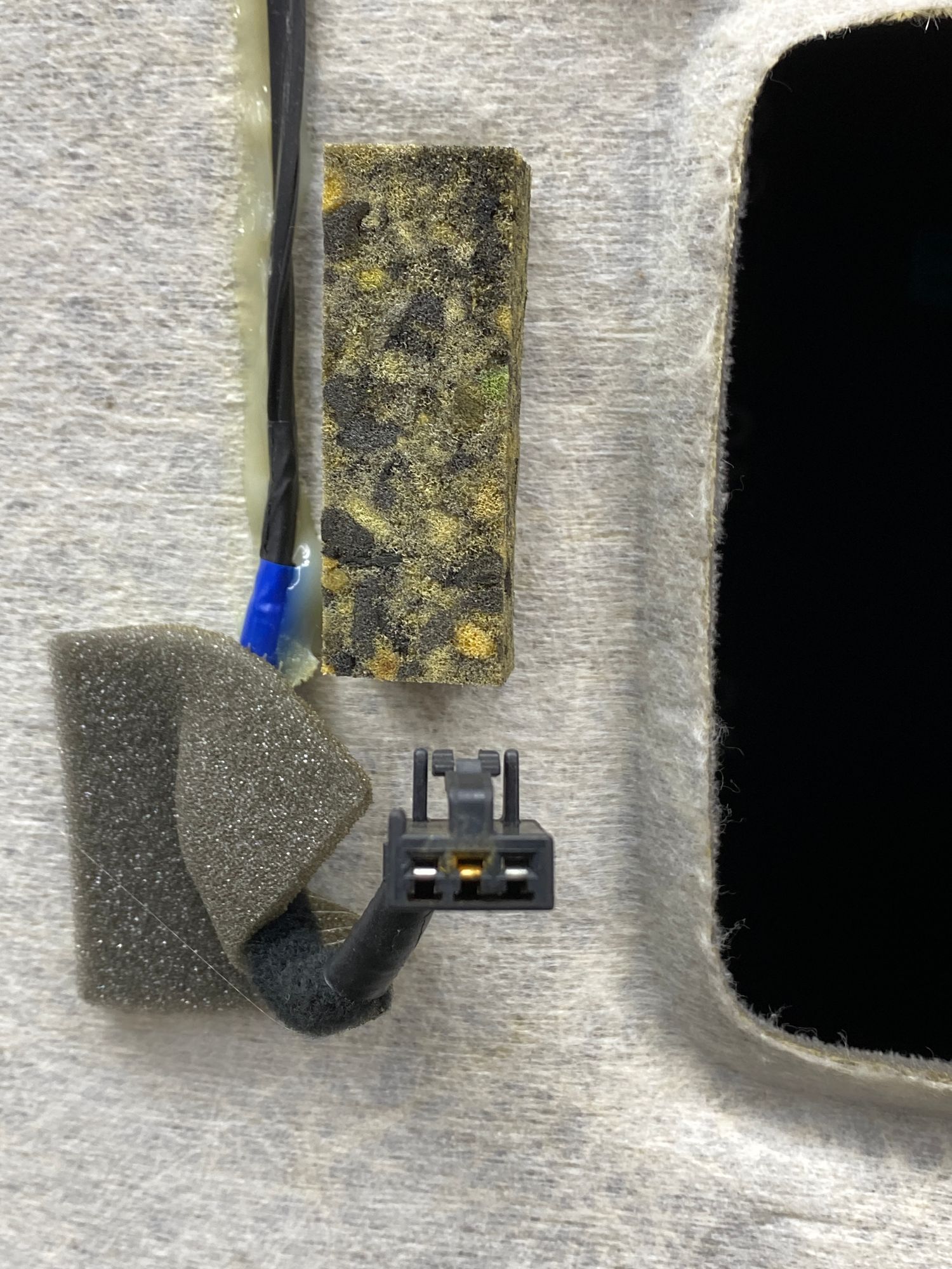 https://ycs.partsauto.market/partsauto-images/thmbs/userImages/c8f07ba63eb5b2f0f6006ea854bf8f7d/part/81c45843-90c6-43ea-8948-2d392d58654c_1777040530578.jpg