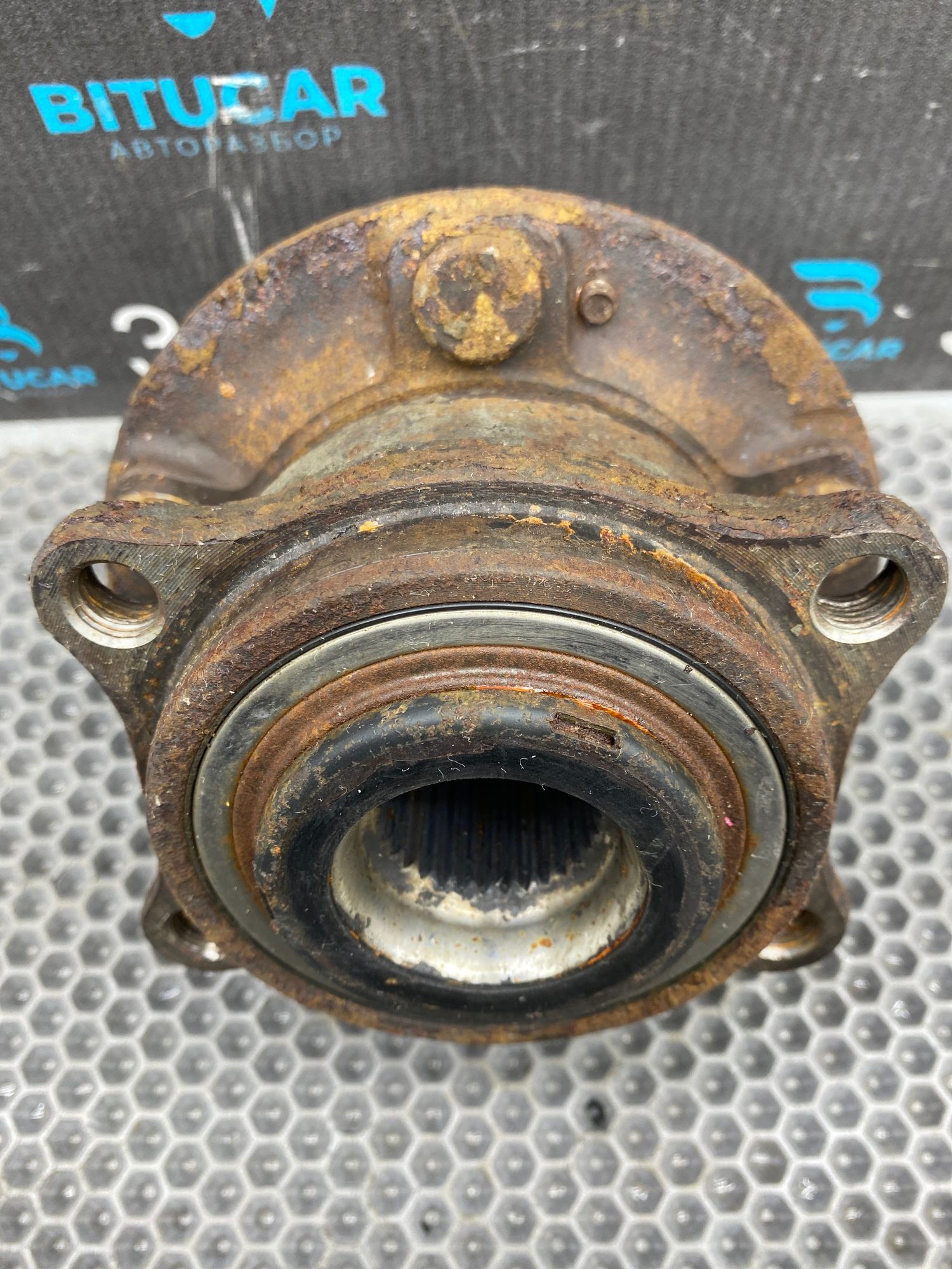 https://ycs.partsauto.market/partsauto-images/thmbs/userImages/c8f07ba63eb5b2f0f6006ea854bf8f7d/part/8277e56e-250e-4c89-bc7a-7b1e25d195c2_1775201689871.jpg