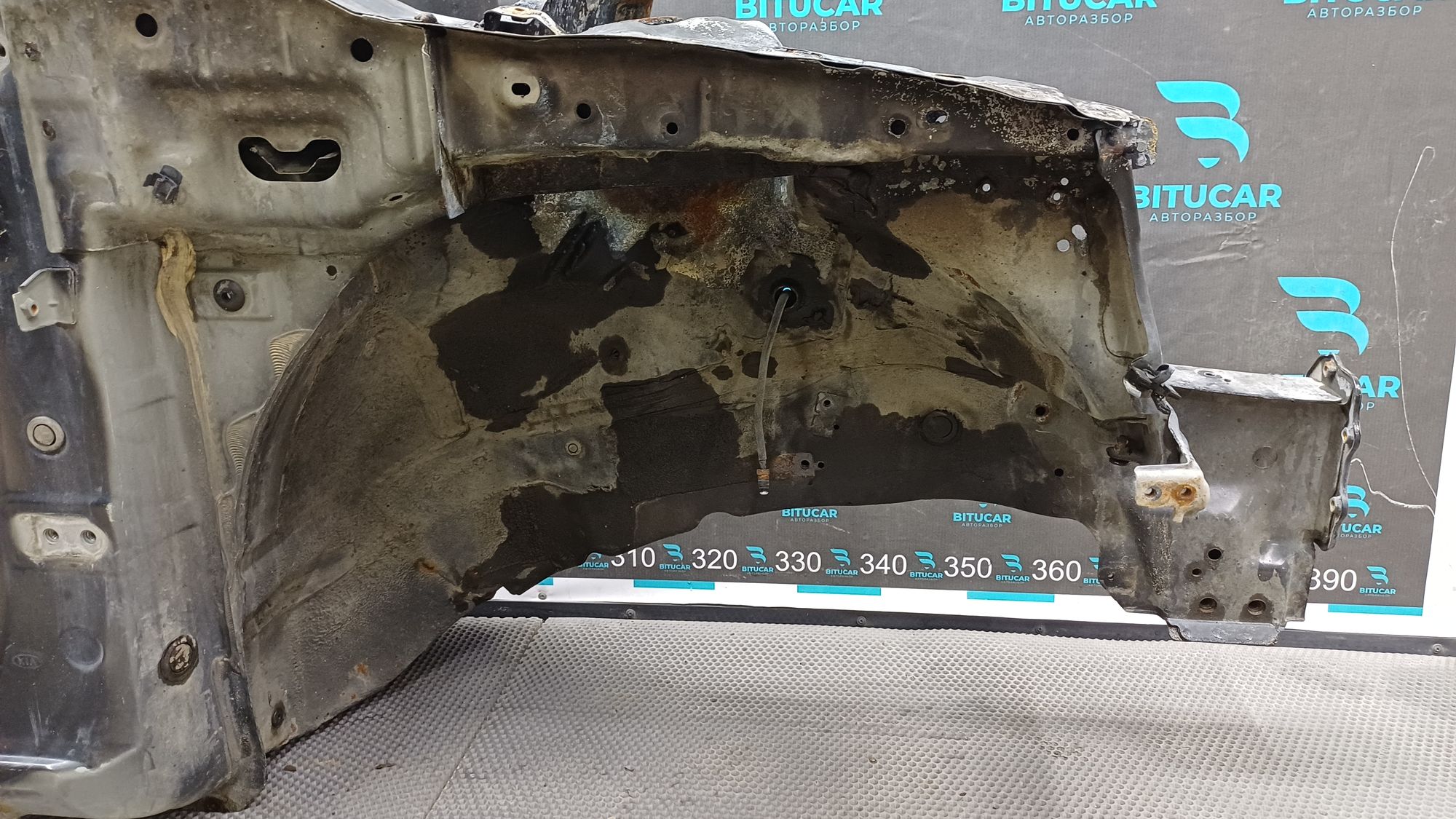 https://ycs.partsauto.market/partsauto-images/thmbs/userImages/c8f07ba63eb5b2f0f6006ea854bf8f7d/part/835ee429-e60a-4a28-8f50-e280cafac862_1774939955767.jpg