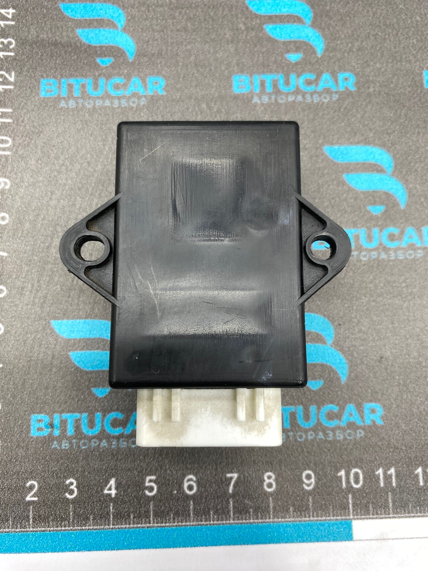 https://ycs.partsauto.market/partsauto-images/thmbs/userImages/c8f07ba63eb5b2f0f6006ea854bf8f7d/part/8407d55b-b87b-444a-a031-7e606a847639_1770818719966.jpg