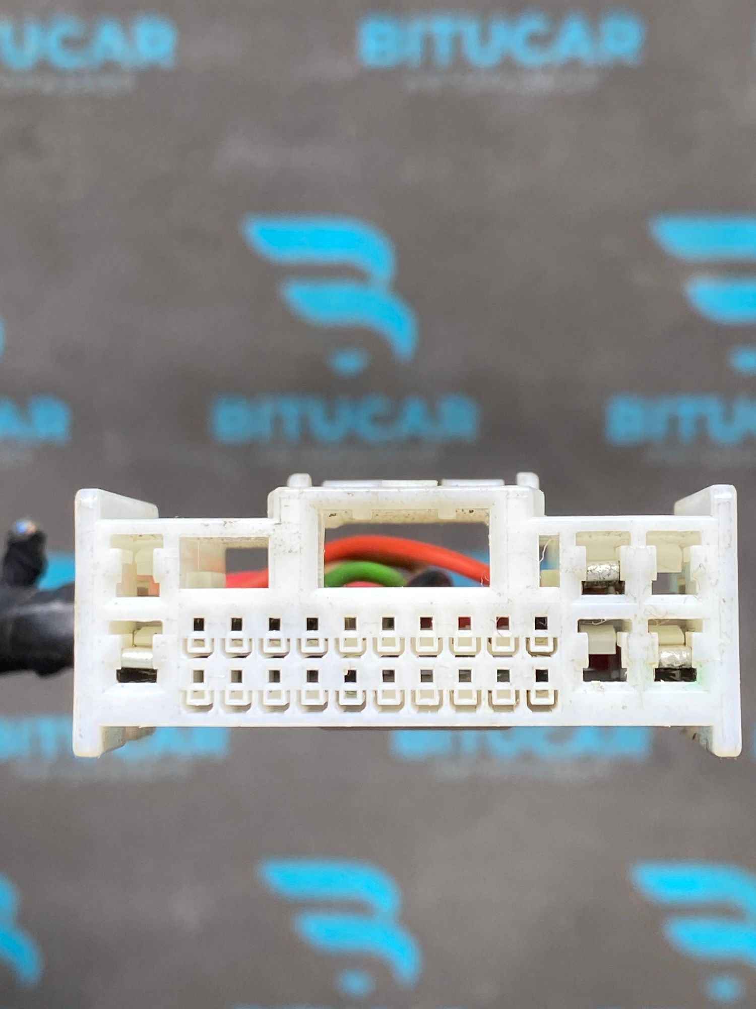 https://ycs.partsauto.market/partsauto-images/thmbs/userImages/c8f07ba63eb5b2f0f6006ea854bf8f7d/part/84917f76-2c1d-45b3-a560-f6165cd45350_1777473616385.jpg