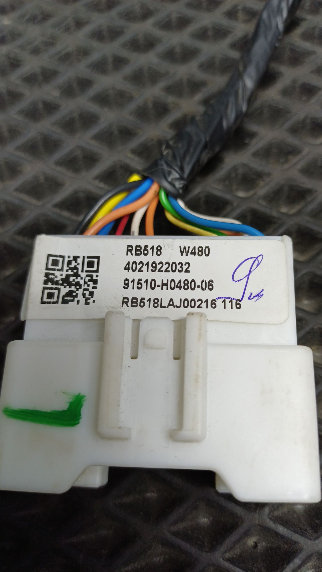 https://ycs.partsauto.market/partsauto-images/thmbs/userImages/c8f07ba63eb5b2f0f6006ea854bf8f7d/part/85a0d832-5f2c-4bcb-af66-35add74de289_1777537079801.jpg