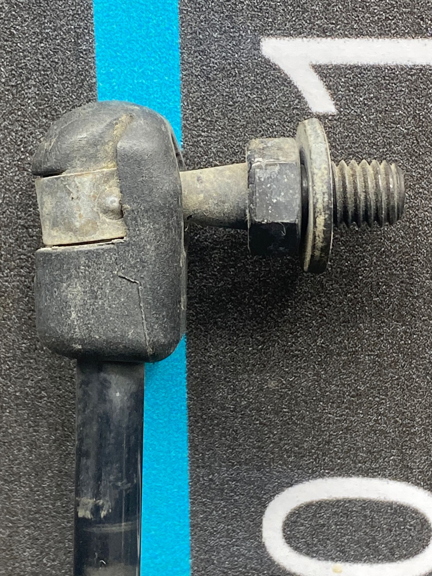 Б/У Амортизатор крышки багажника Kia Ceed 2 JD (G4FG) 1.6L AT 2013 Хэтчбек, 990 рублей, Краснодар