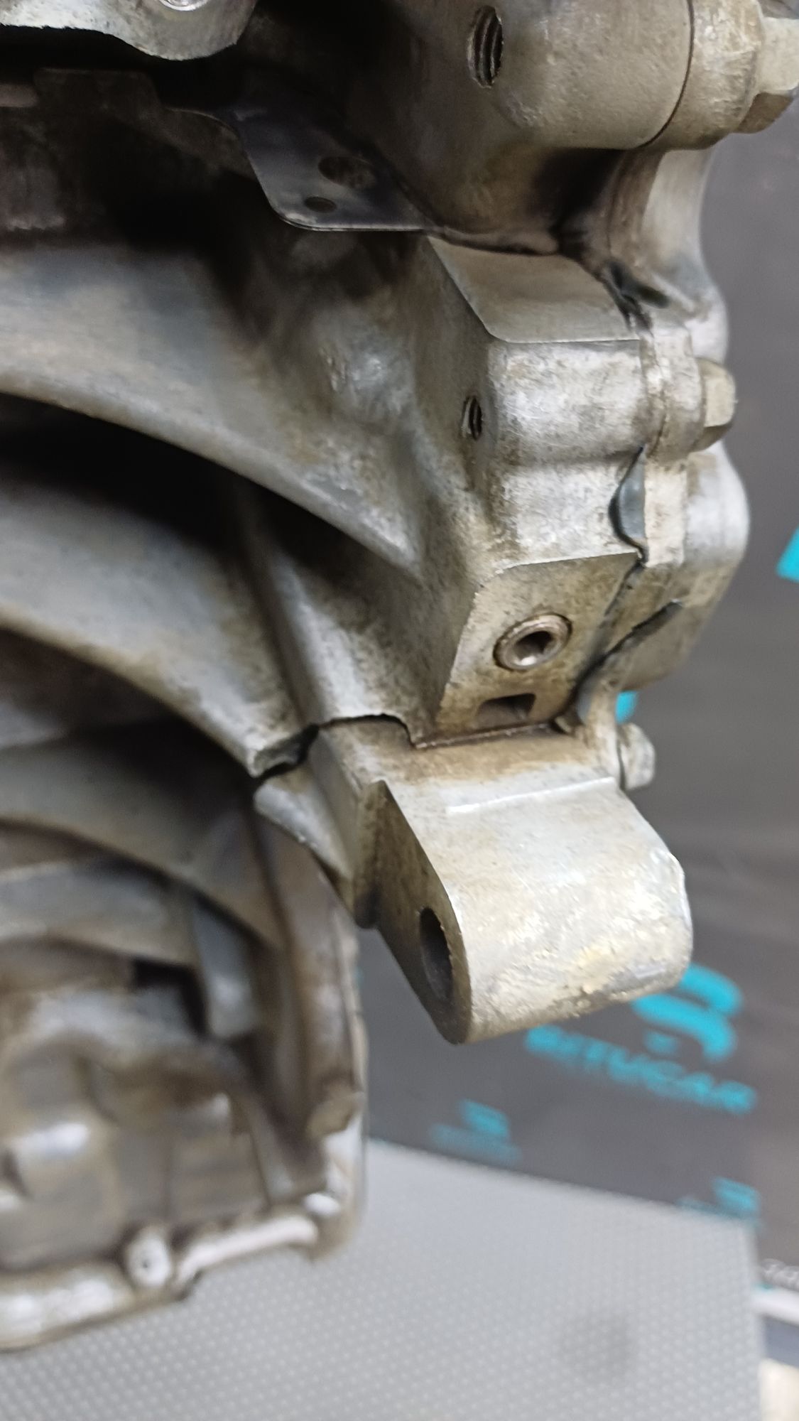 https://ycs.partsauto.market/partsauto-images/thmbs/userImages/c8f07ba63eb5b2f0f6006ea854bf8f7d/part/870f51ee-98a6-4eb8-a463-a39bc65f30ab_1776848894650.jpg