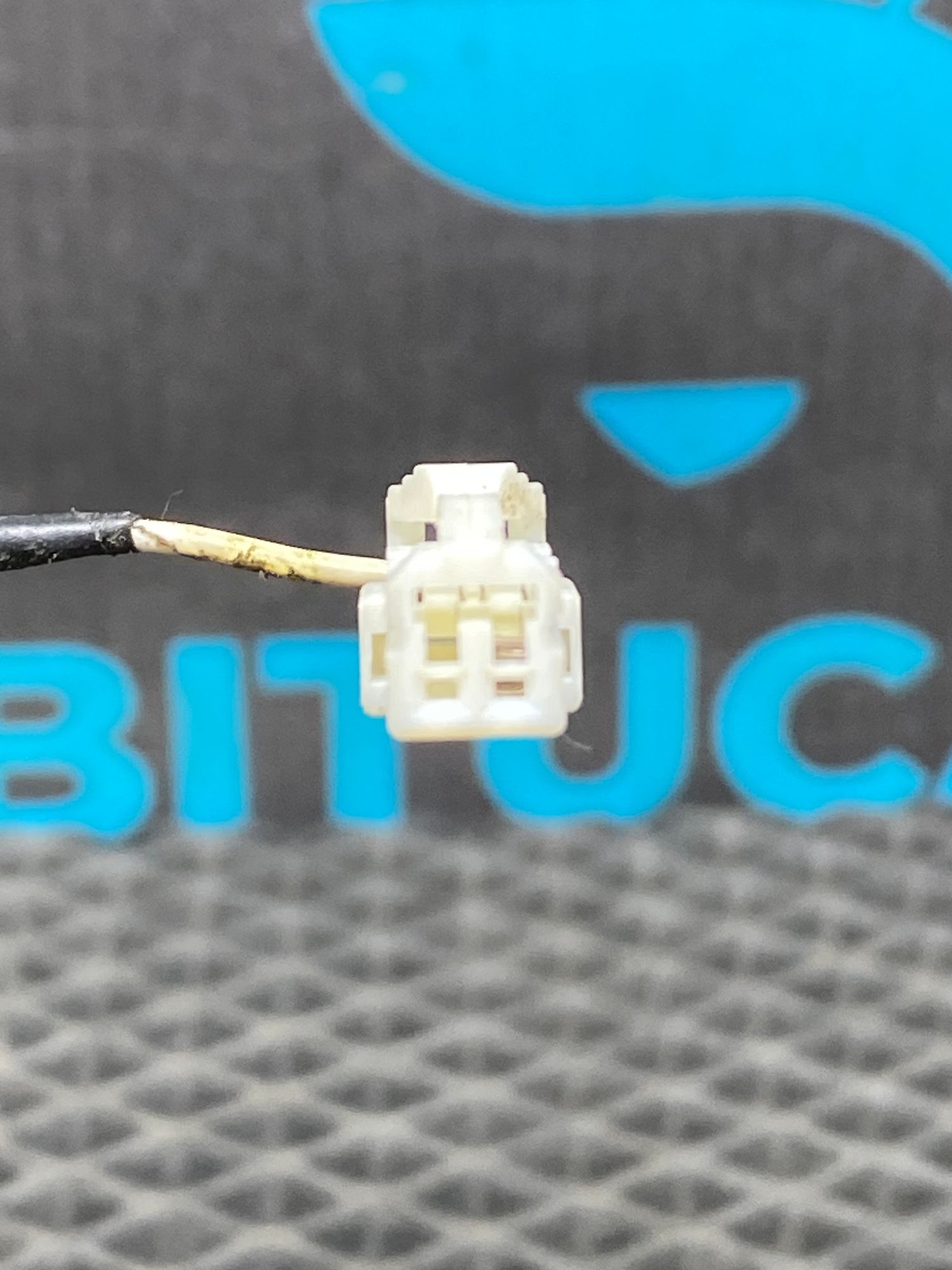 https://ycs.partsauto.market/partsauto-images/thmbs/userImages/c8f07ba63eb5b2f0f6006ea854bf8f7d/part/8840f7c2-5eba-466b-8a04-c6c648f4a4f9_1776945566276.jpg