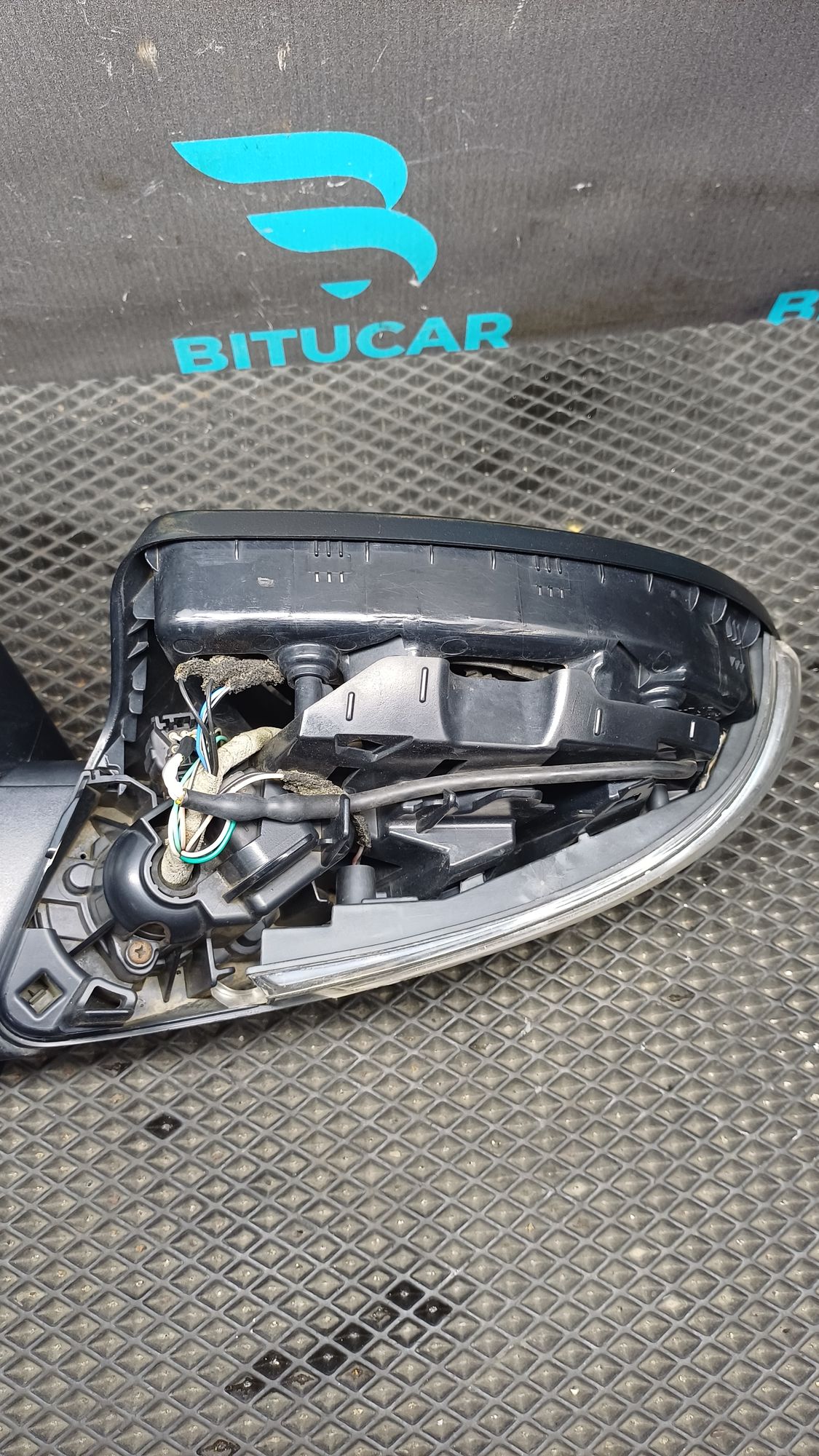 https://ycs.partsauto.market/partsauto-images/thmbs/userImages/c8f07ba63eb5b2f0f6006ea854bf8f7d/part/89372510-5b01-41bf-b14d-bb0fef949e6c_1777282416893.jpg