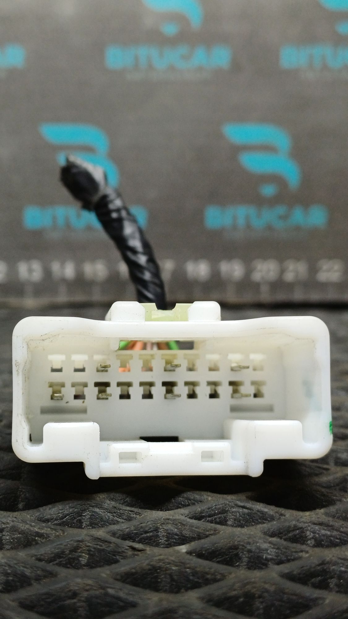 https://ycs.partsauto.market/partsauto-images/thmbs/userImages/c8f07ba63eb5b2f0f6006ea854bf8f7d/part/897f481d-7750-4e10-97b9-ddfc71cf61a2_1777532842996.jpg