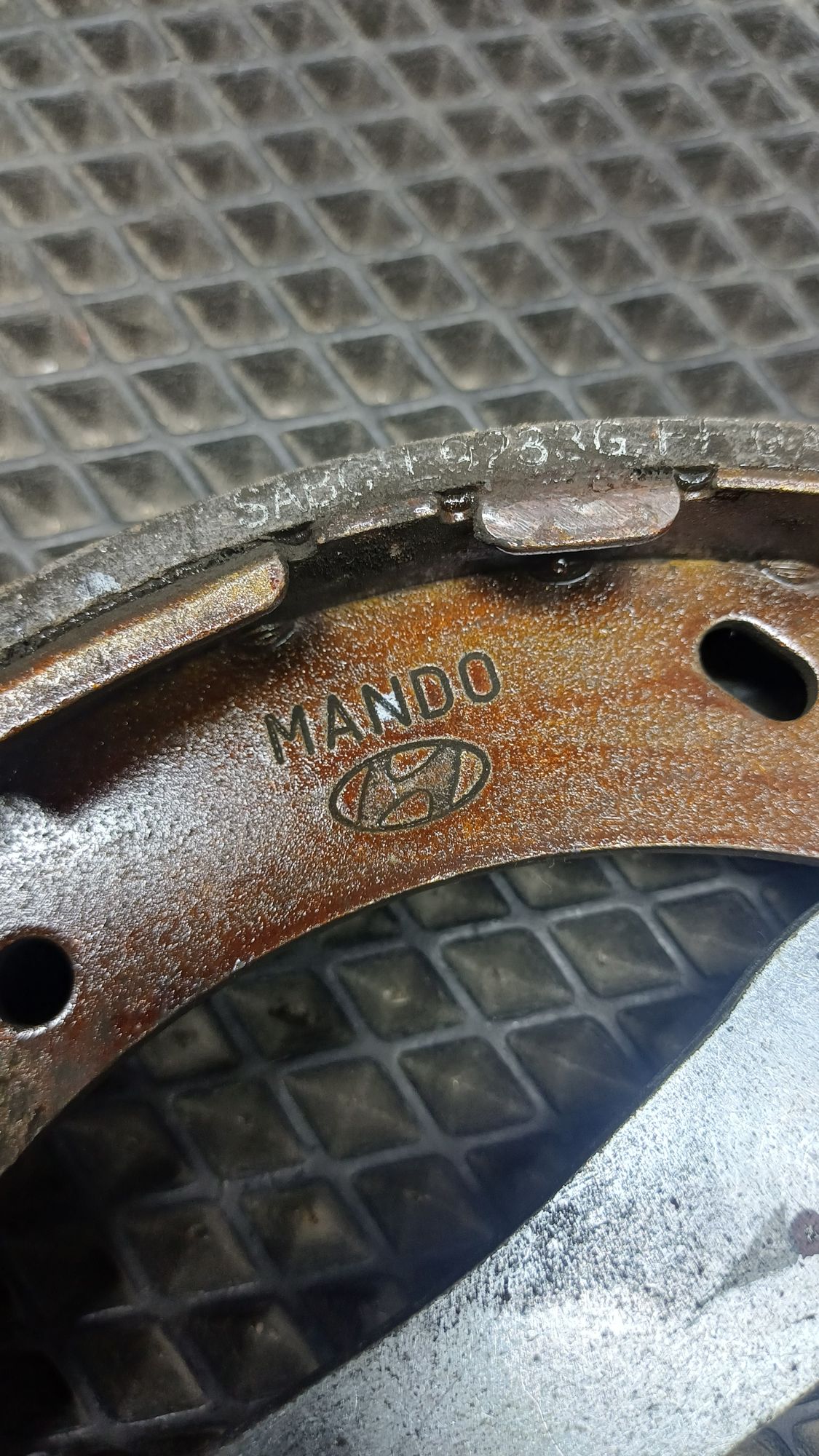 https://ycs.partsauto.market/partsauto-images/thmbs/userImages/c8f07ba63eb5b2f0f6006ea854bf8f7d/part/8a0fa925-a3b7-4eb0-9769-374414f65882_1777101606717.jpg
