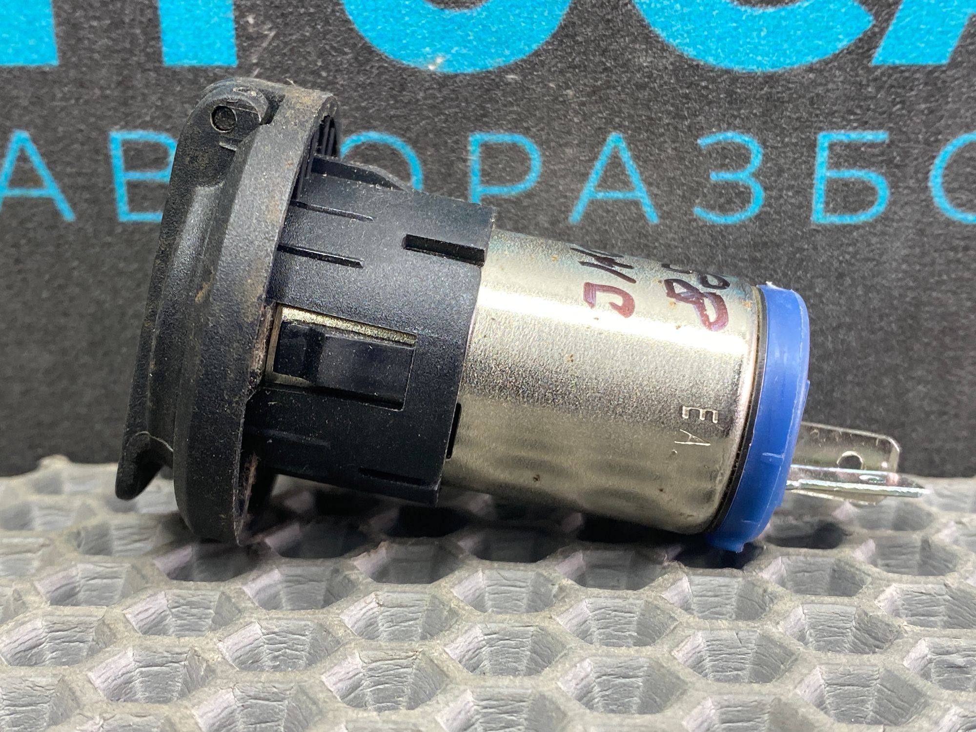 https://ycs.partsauto.market/partsauto-images/thmbs/userImages/c8f07ba63eb5b2f0f6006ea854bf8f7d/part/8a506fcc-593b-4ce9-a86b-3c9f4ed0a9e6_1777546461131.jpg