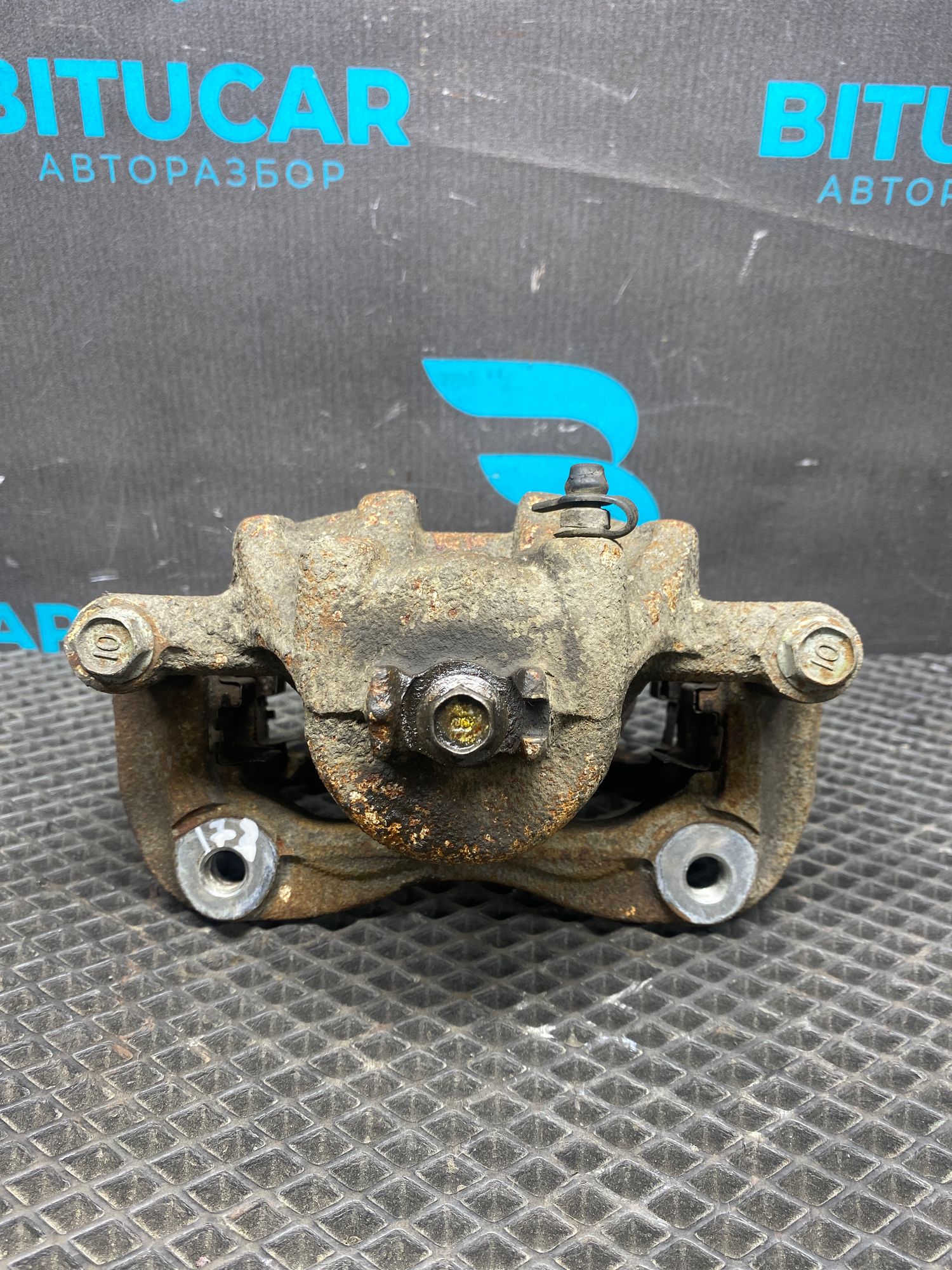 https://ycs.partsauto.market/partsauto-images/thmbs/userImages/c8f07ba63eb5b2f0f6006ea854bf8f7d/part/8bfdabc5-6298-444f-ae38-532d082d4a2d_1777113767808.jpg