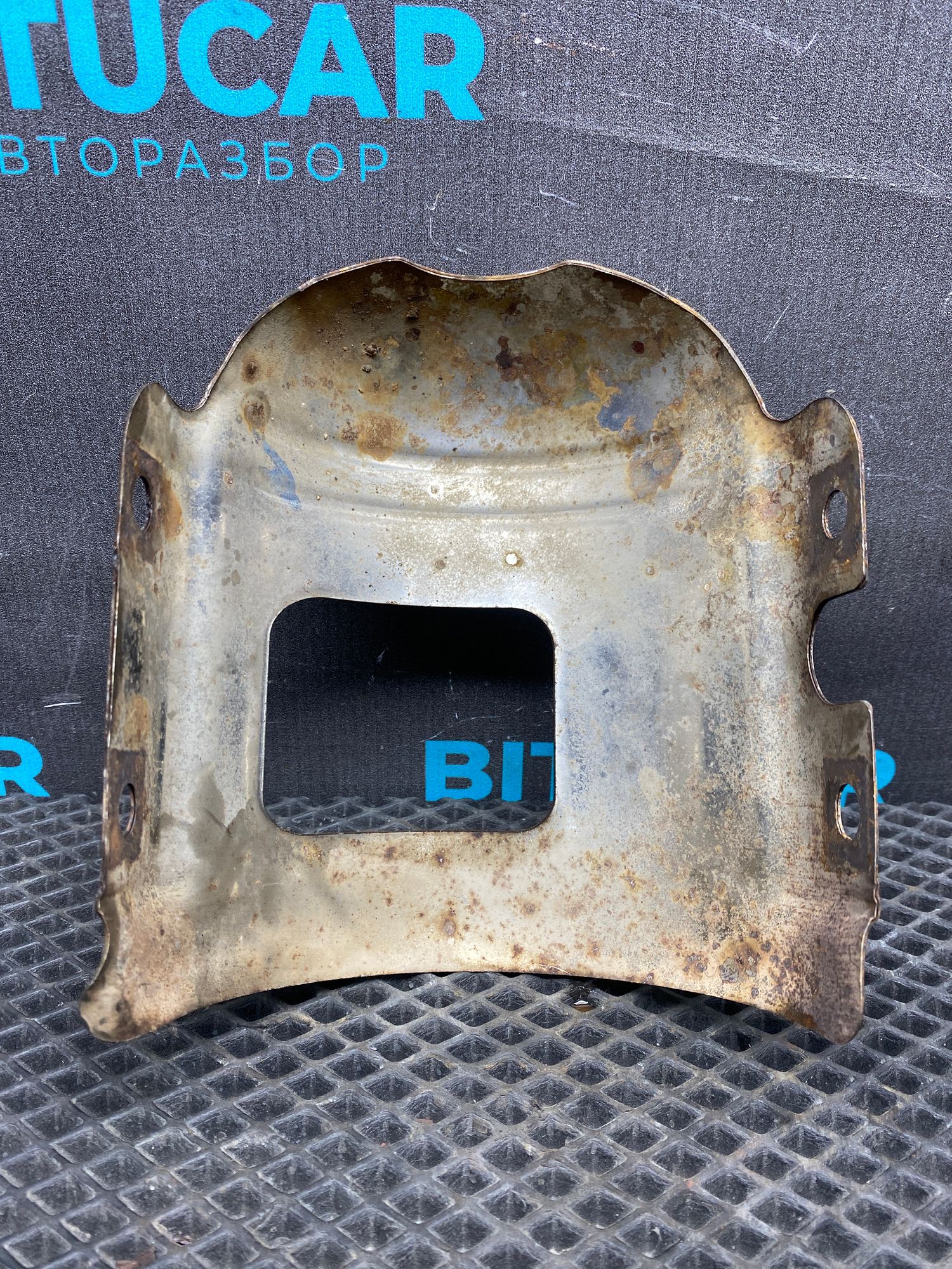 https://ycs.partsauto.market/partsauto-images/thmbs/userImages/c8f07ba63eb5b2f0f6006ea854bf8f7d/part/8db41d2e-6195-45dc-9823-eb572099968c_1777116316848.jpg