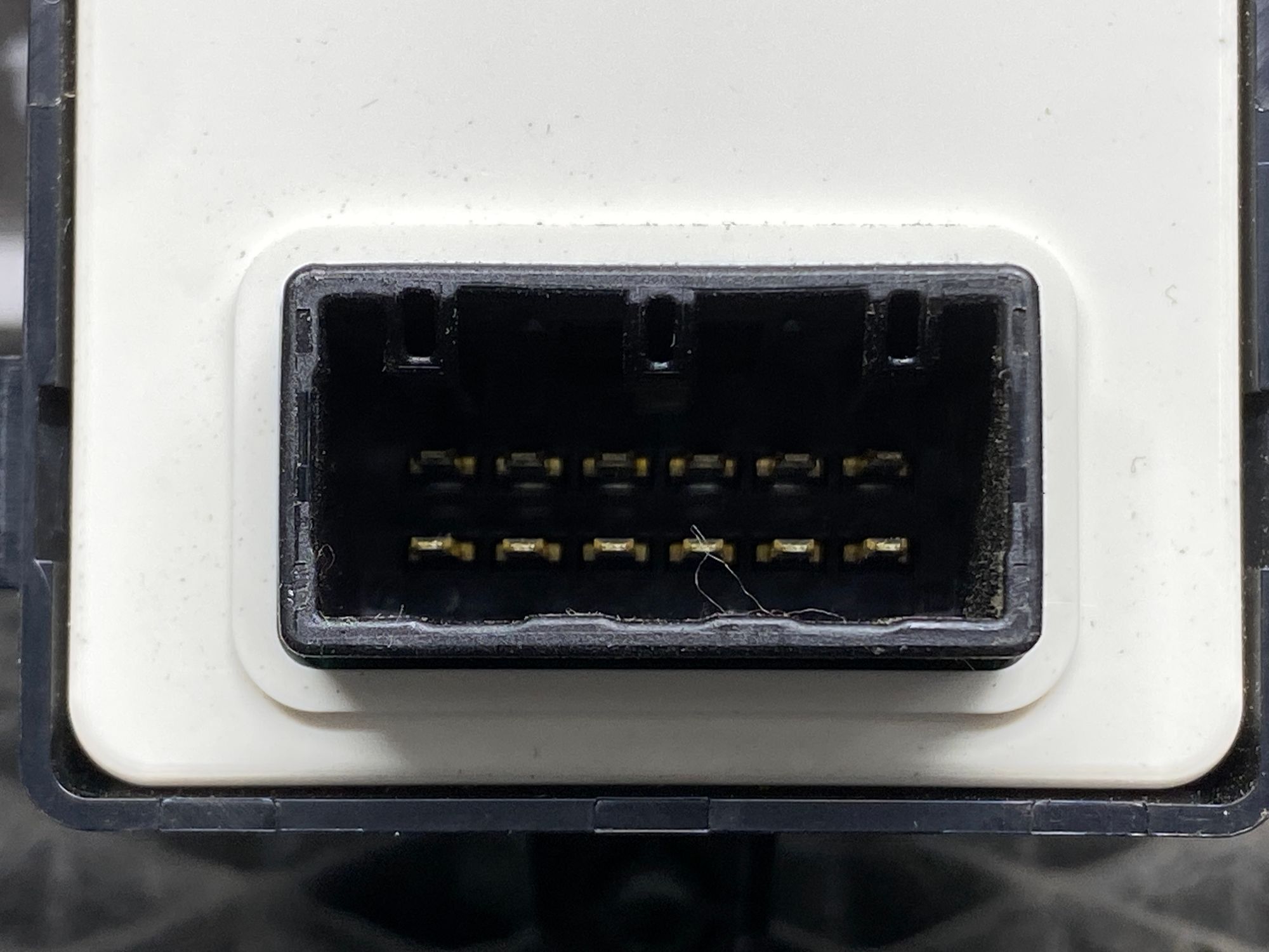 https://ycs.partsauto.market/partsauto-images/thmbs/userImages/c8f07ba63eb5b2f0f6006ea854bf8f7d/part/8eaa41ae-9adb-4b5d-a618-dba9b660c0c3_1777622653557.jpg