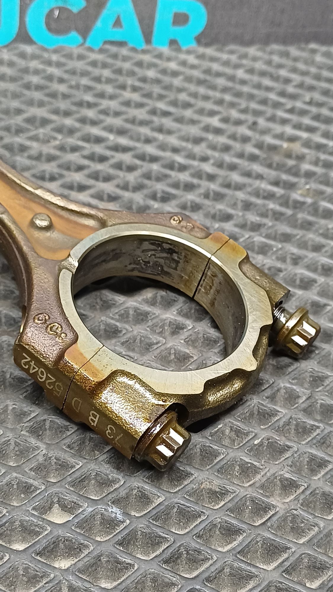 https://ycs.partsauto.market/partsauto-images/thmbs/userImages/c8f07ba63eb5b2f0f6006ea854bf8f7d/part/8ecd329f-5342-4a30-8b1d-5a3528ca9c9f_1777196558985.jpg