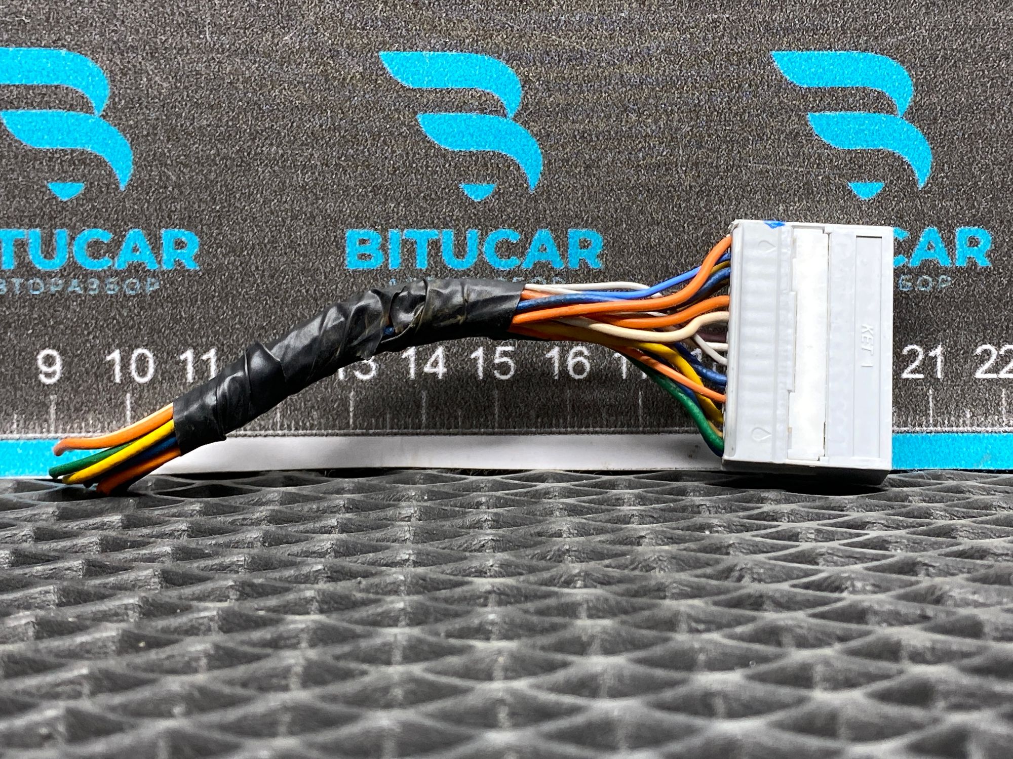 https://ycs.partsauto.market/partsauto-images/thmbs/userImages/c8f07ba63eb5b2f0f6006ea854bf8f7d/part/91704cee-4ef6-4571-a040-4790a870785c_1777710557815.jpg