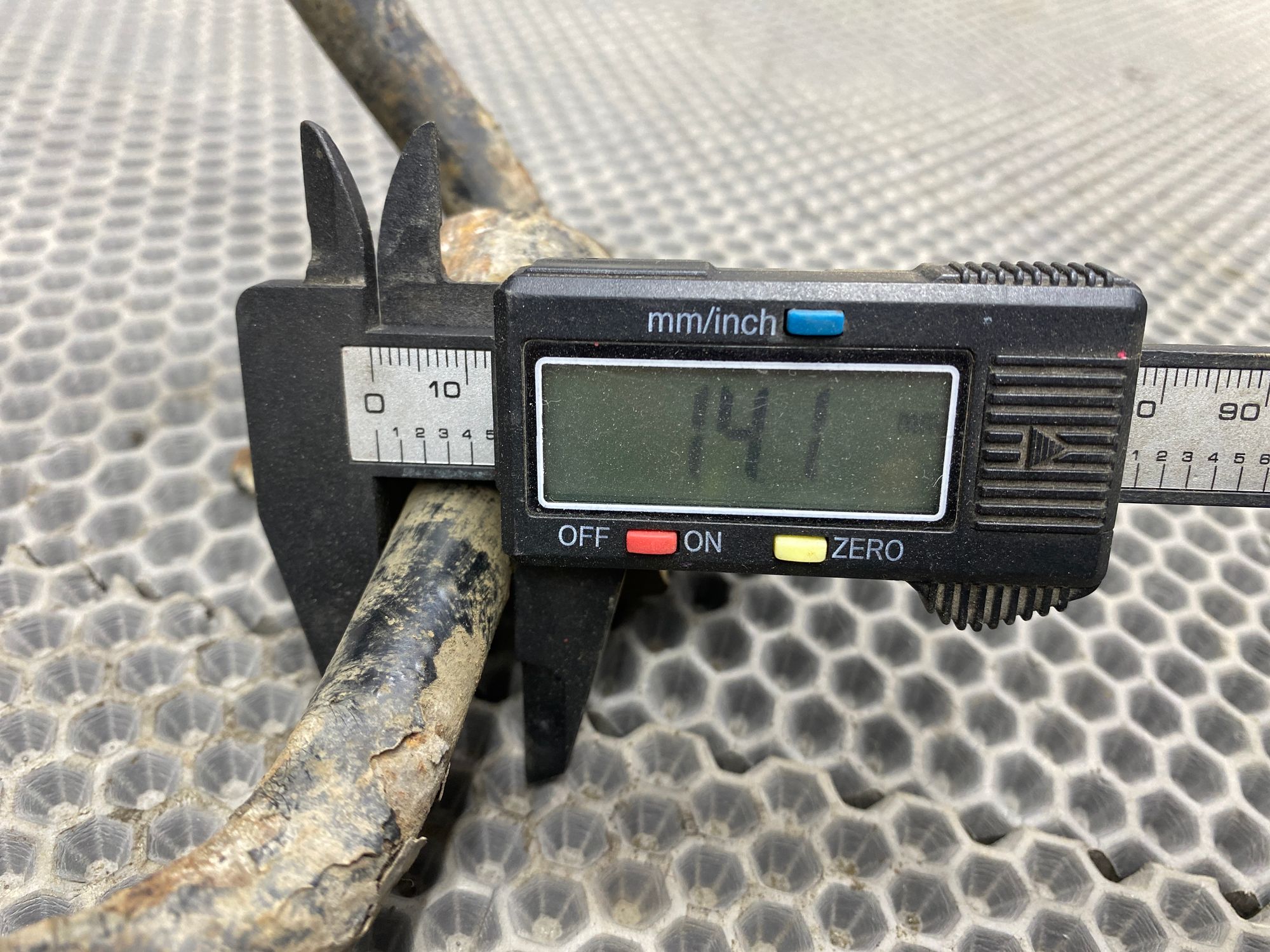 Б/У Стабилизатор подвески задний Toyota CARINA E 6 дорест. 1992—1996 1994 Зеленый, 1490 рублей, Краснодар