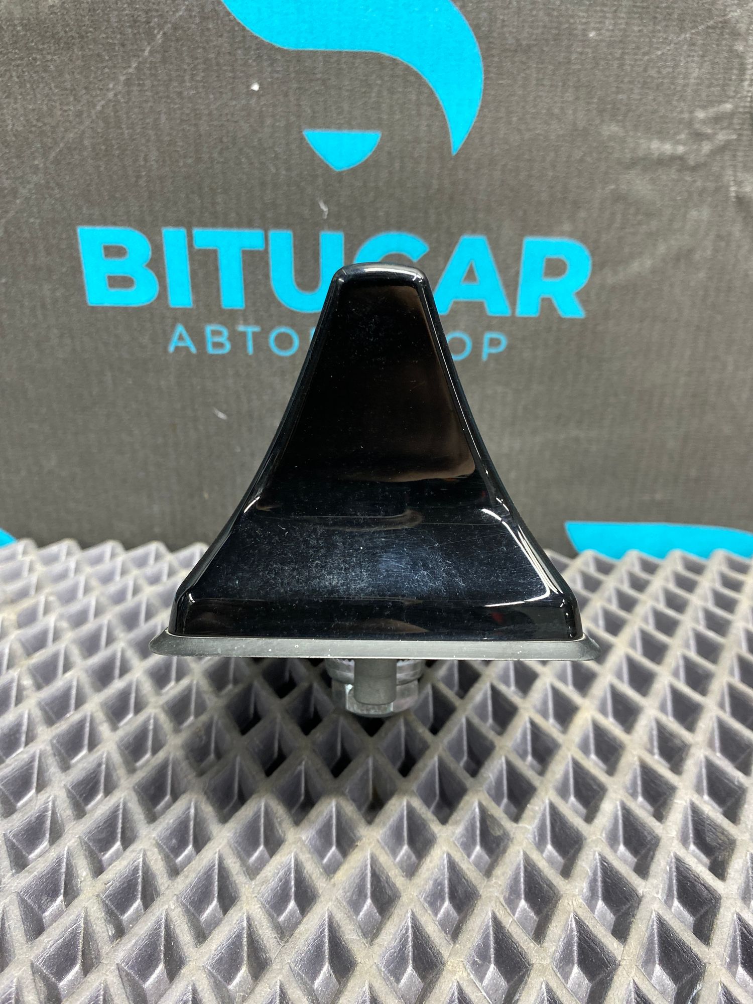 https://ycs.partsauto.market/partsauto-images/thmbs/userImages/c8f07ba63eb5b2f0f6006ea854bf8f7d/part/930ae08a-20b5-44f0-8b26-fd330531d714_1775311580412.jpg