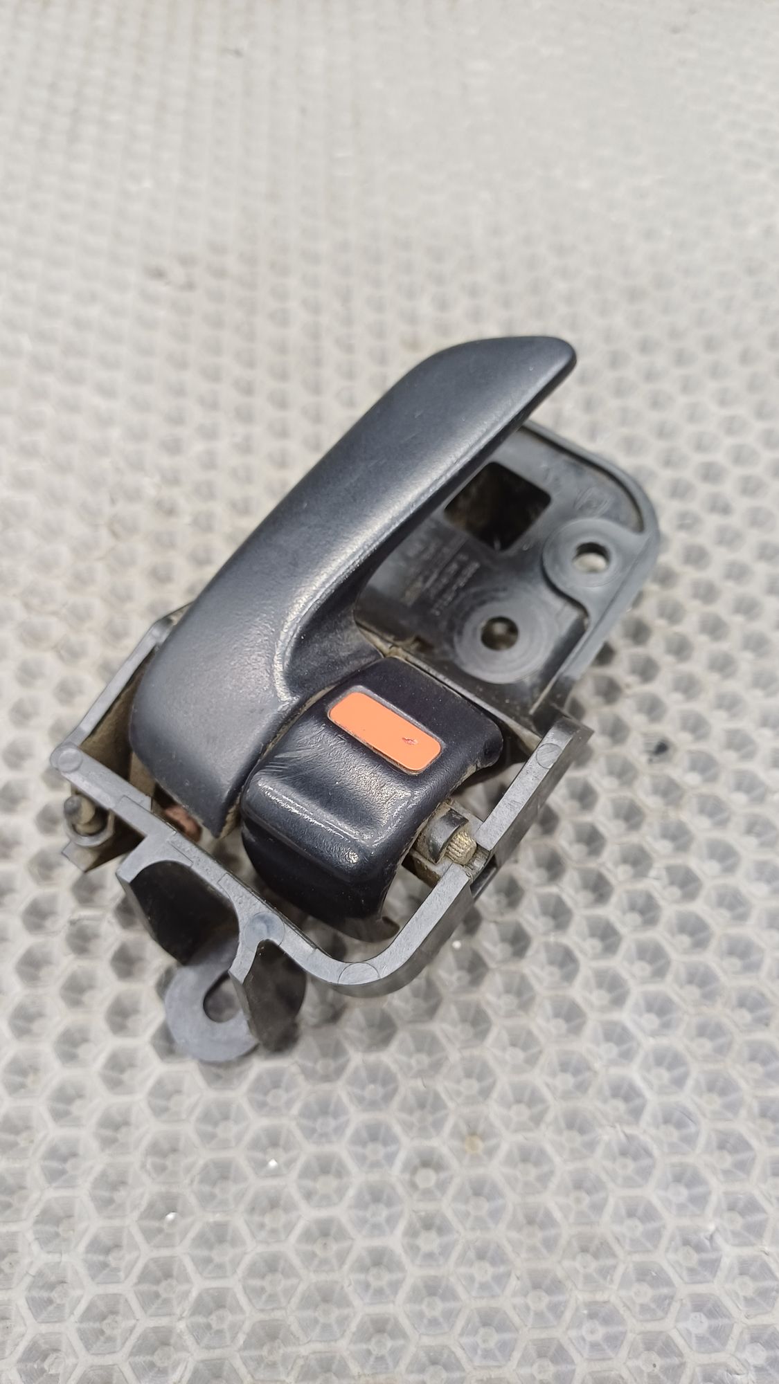 Б/У Ручка двери внутренняя задняя правая Toyota CARINA E 6 дорест. 1992—1996 1994 Зеленый, 499 рублей, Краснодар