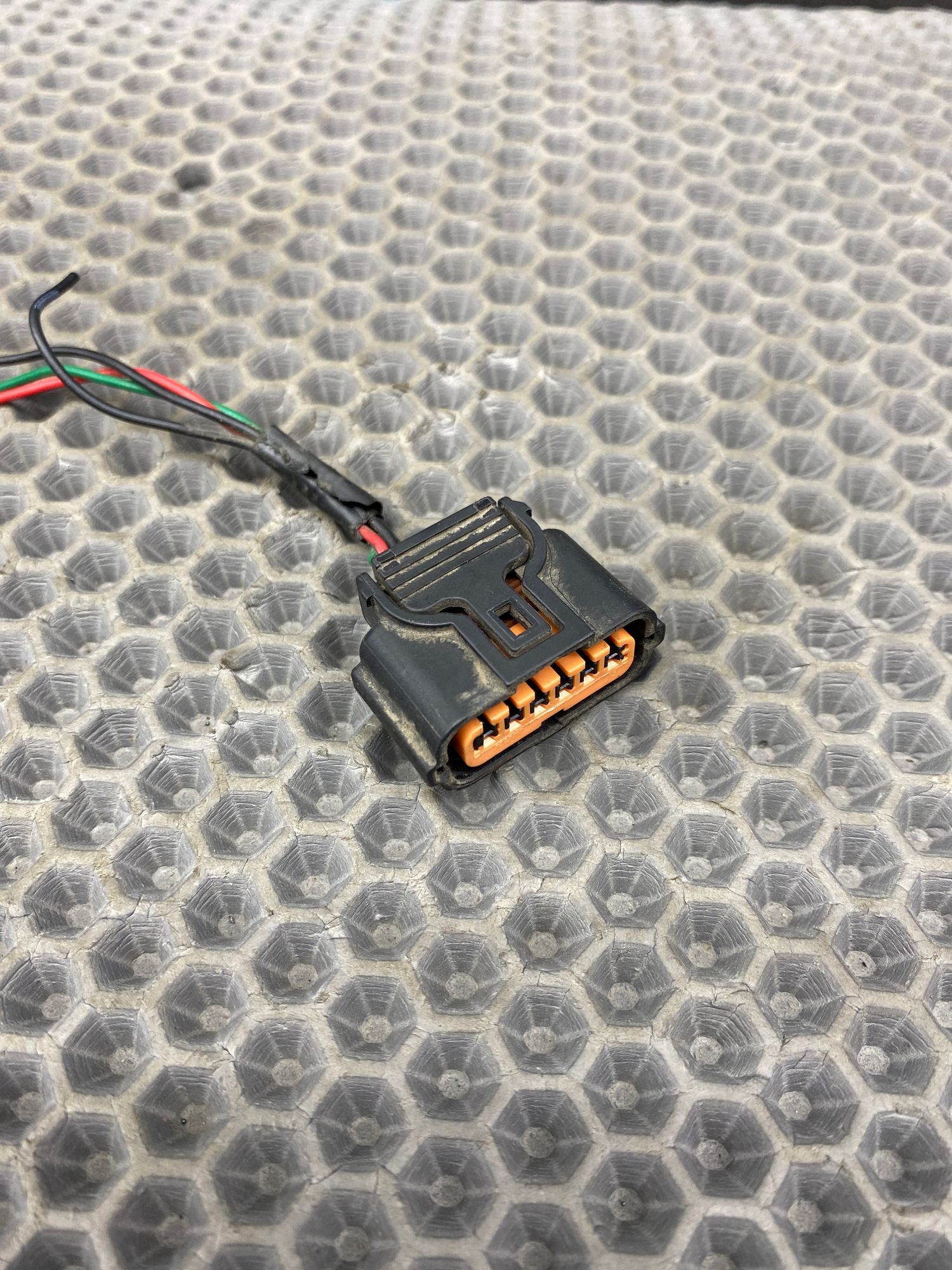 Б/У Фишка датчика парковки  Kia Optima 4 рест 2019г. 2.0L. G4ND АКПП, 890 рублей, Краснодар