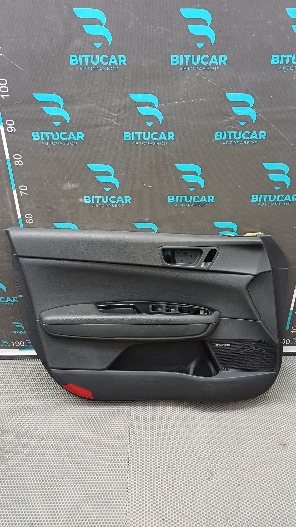 https://ycs.partsauto.market/partsauto-images/thmbs/userImages/c8f07ba63eb5b2f0f6006ea854bf8f7d/part/94ce7ab5-5f0b-4384-9d44-d78e26da1e8c_1775465236469.jpg