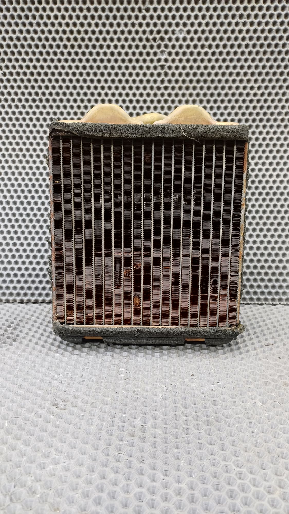 Б/У Радиатор отопителя Toyota CARINA E 6 дорест. 1992—1996 1994 Зеленый, 2890 рублей, Краснодар