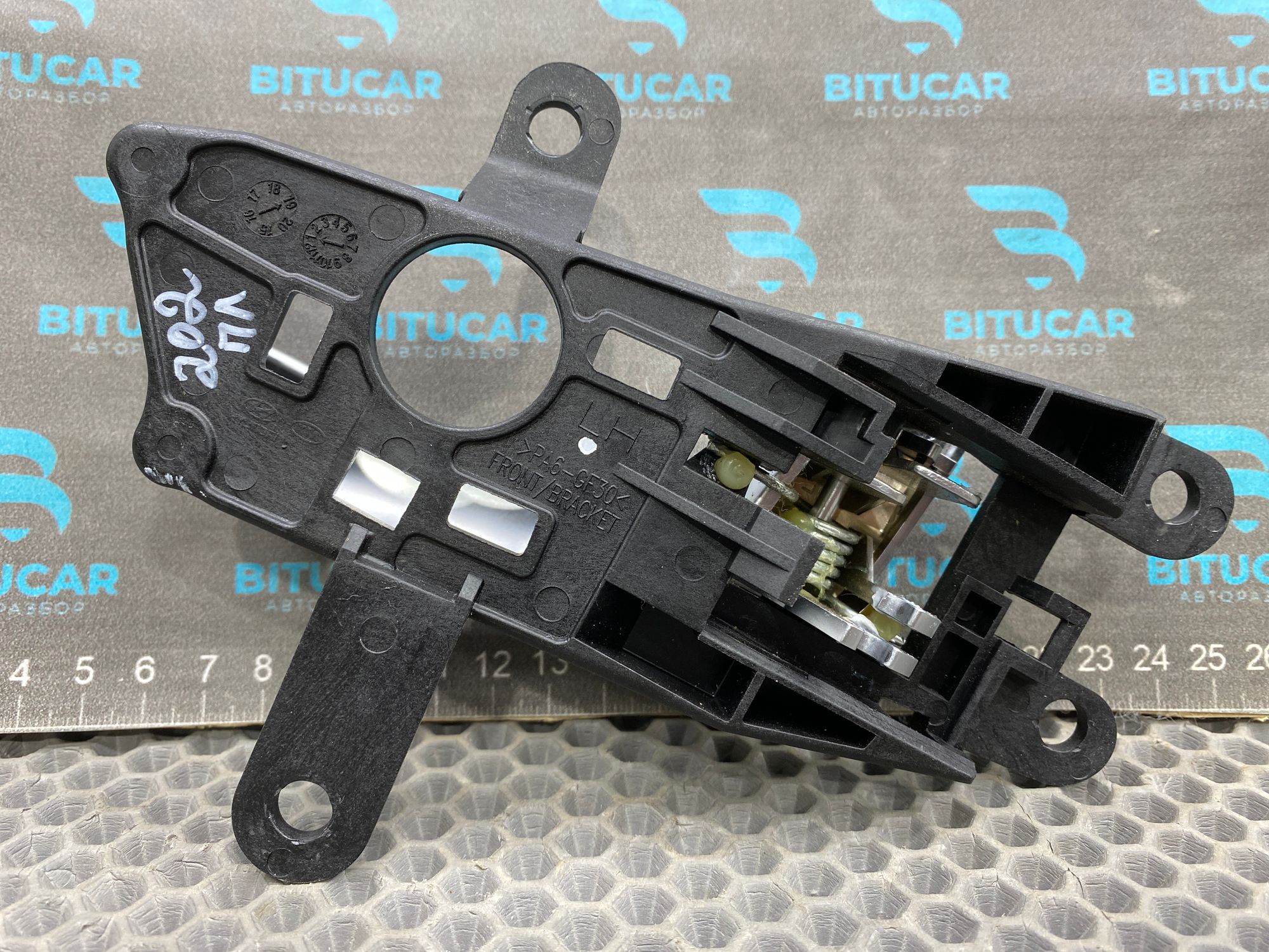 https://ycs.partsauto.market/partsauto-images/thmbs/userImages/c8f07ba63eb5b2f0f6006ea854bf8f7d/part/95878a06-9771-4256-ad8e-93221341d0b9_1777624947048.jpg