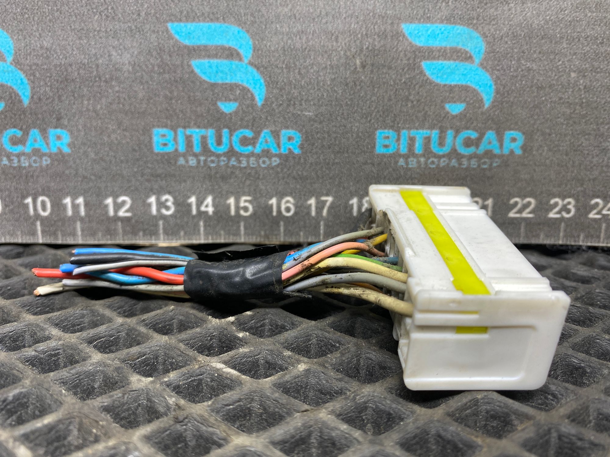https://ycs.partsauto.market/partsauto-images/thmbs/userImages/c8f07ba63eb5b2f0f6006ea854bf8f7d/part/95f343ca-a117-4d7b-a5e5-95255feb928a_1777461065020.jpg