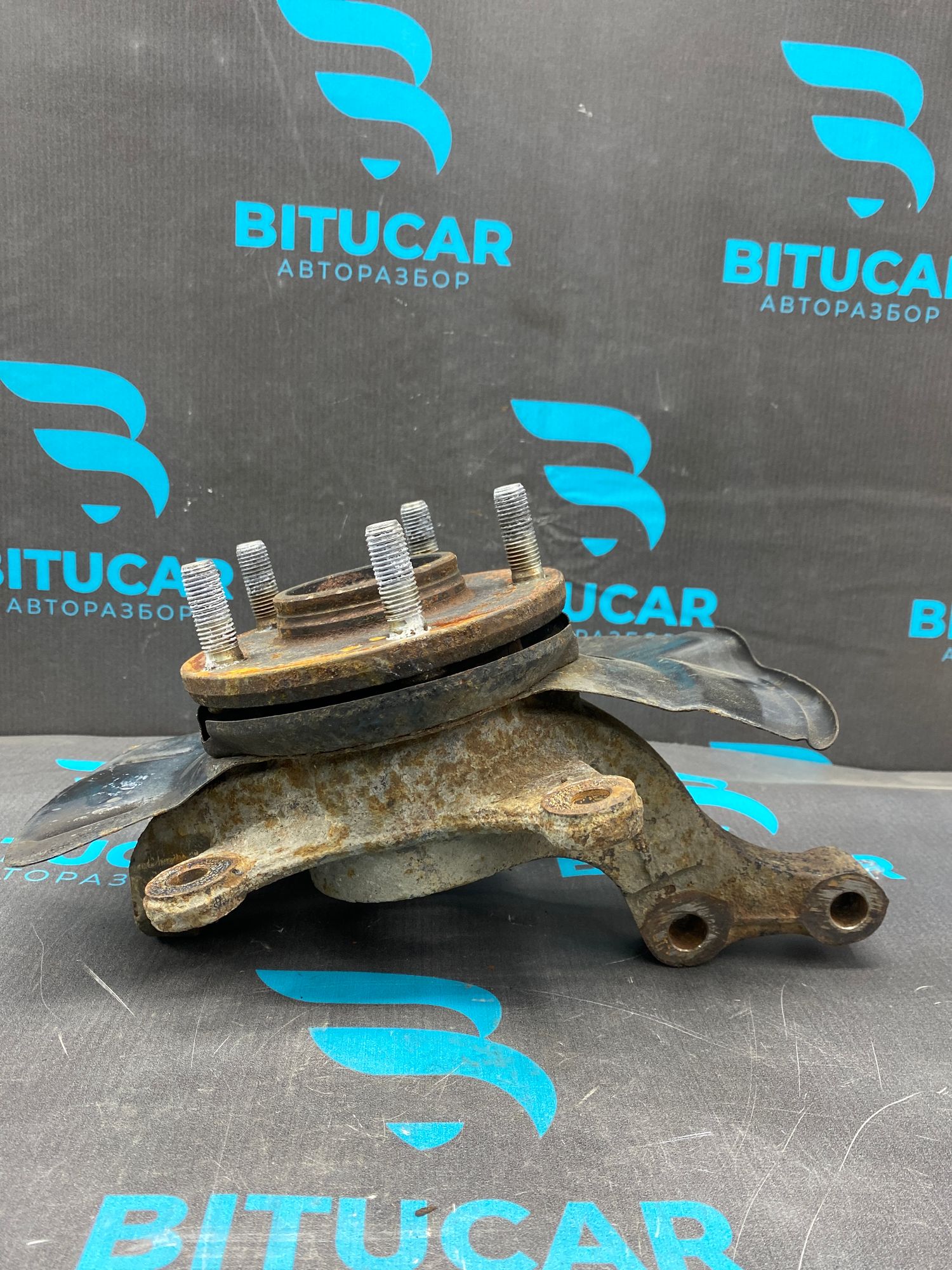 https://ycs.partsauto.market/partsauto-images/thmbs/userImages/c8f07ba63eb5b2f0f6006ea854bf8f7d/part/95f52912-0b3e-48fb-9d3e-114c7384d600_1771509664508.jpg