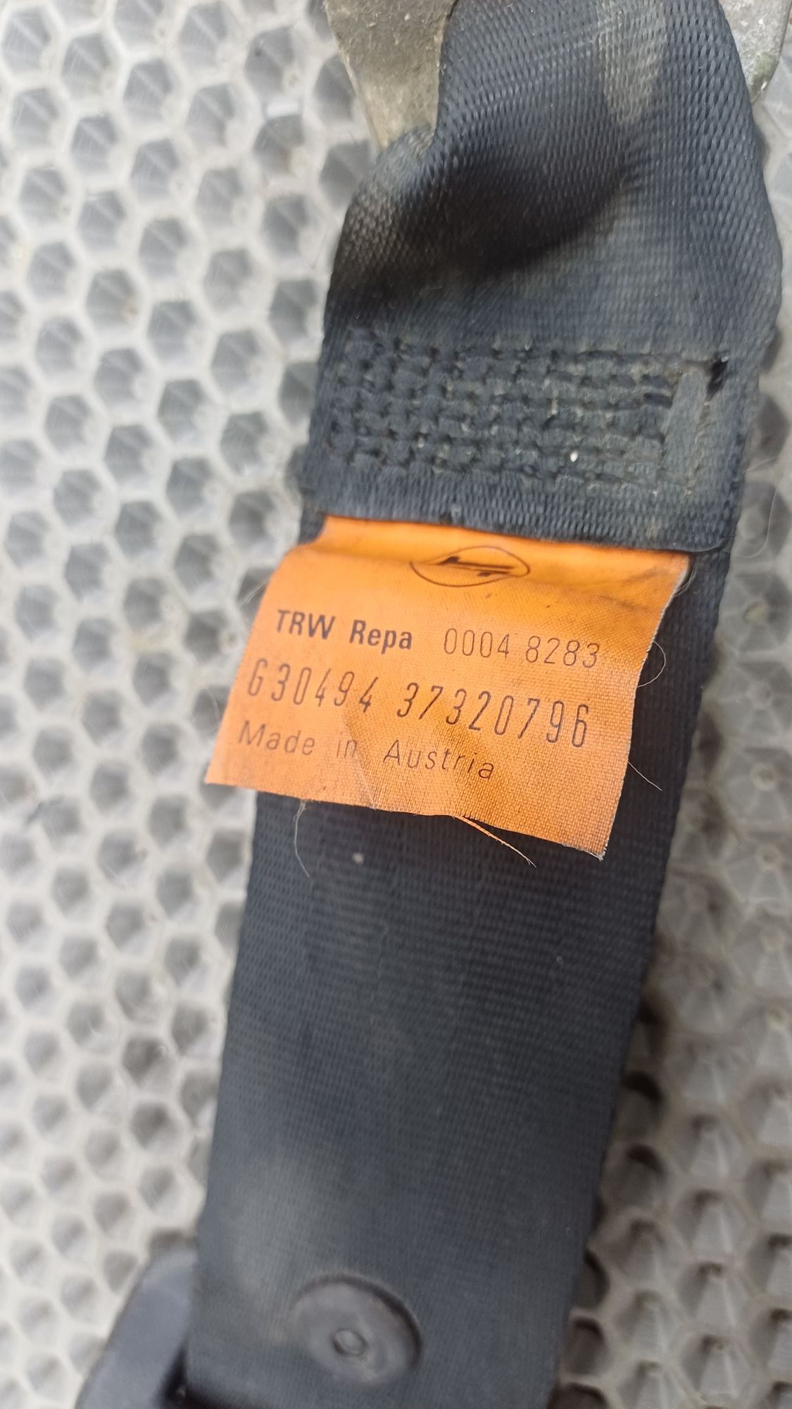 https://ycs.partsauto.market/partsauto-images/thmbs/userImages/c8f07ba63eb5b2f0f6006ea854bf8f7d/part/961b4d99-4283-4853-9cba-e0667b4f0055_1774344797507.jpg