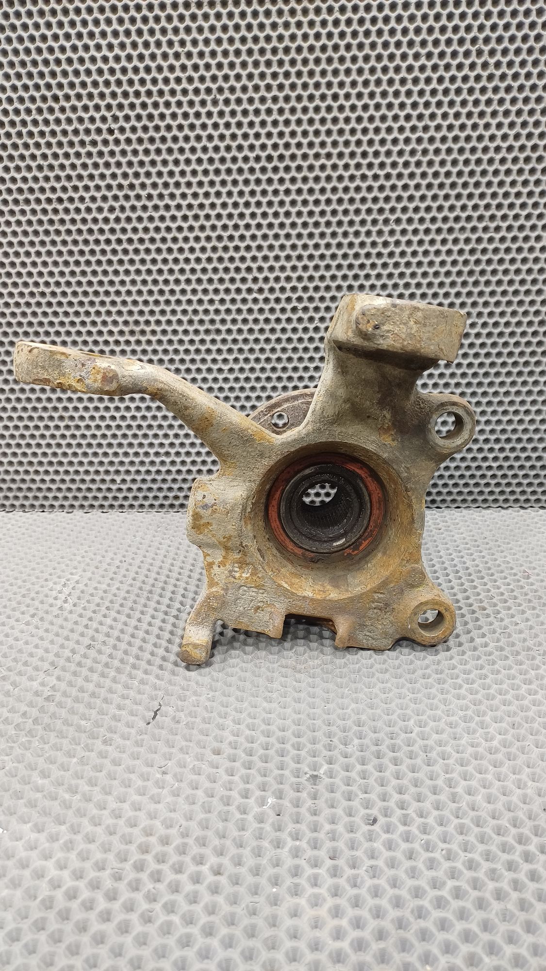 https://ycs.partsauto.market/partsauto-images/thmbs/userImages/c8f07ba63eb5b2f0f6006ea854bf8f7d/part/96845ca9-88ec-41fe-b572-439e2370183e_1774178408736.jpg