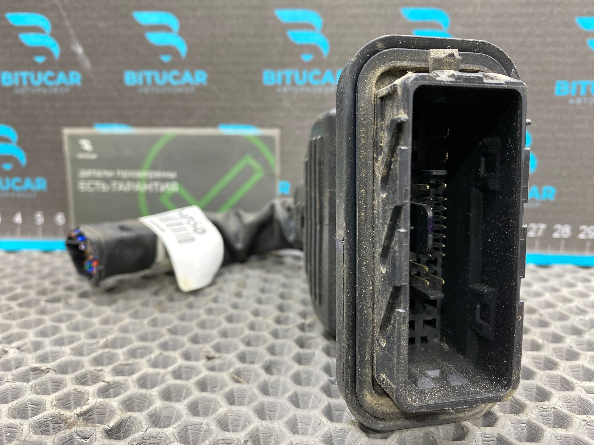 https://ycs.partsauto.market/partsauto-images/thmbs/userImages/c8f07ba63eb5b2f0f6006ea854bf8f7d/part/96efe22a-b6f1-450c-beec-13b7f7a90ac2_1777815149922.jpg