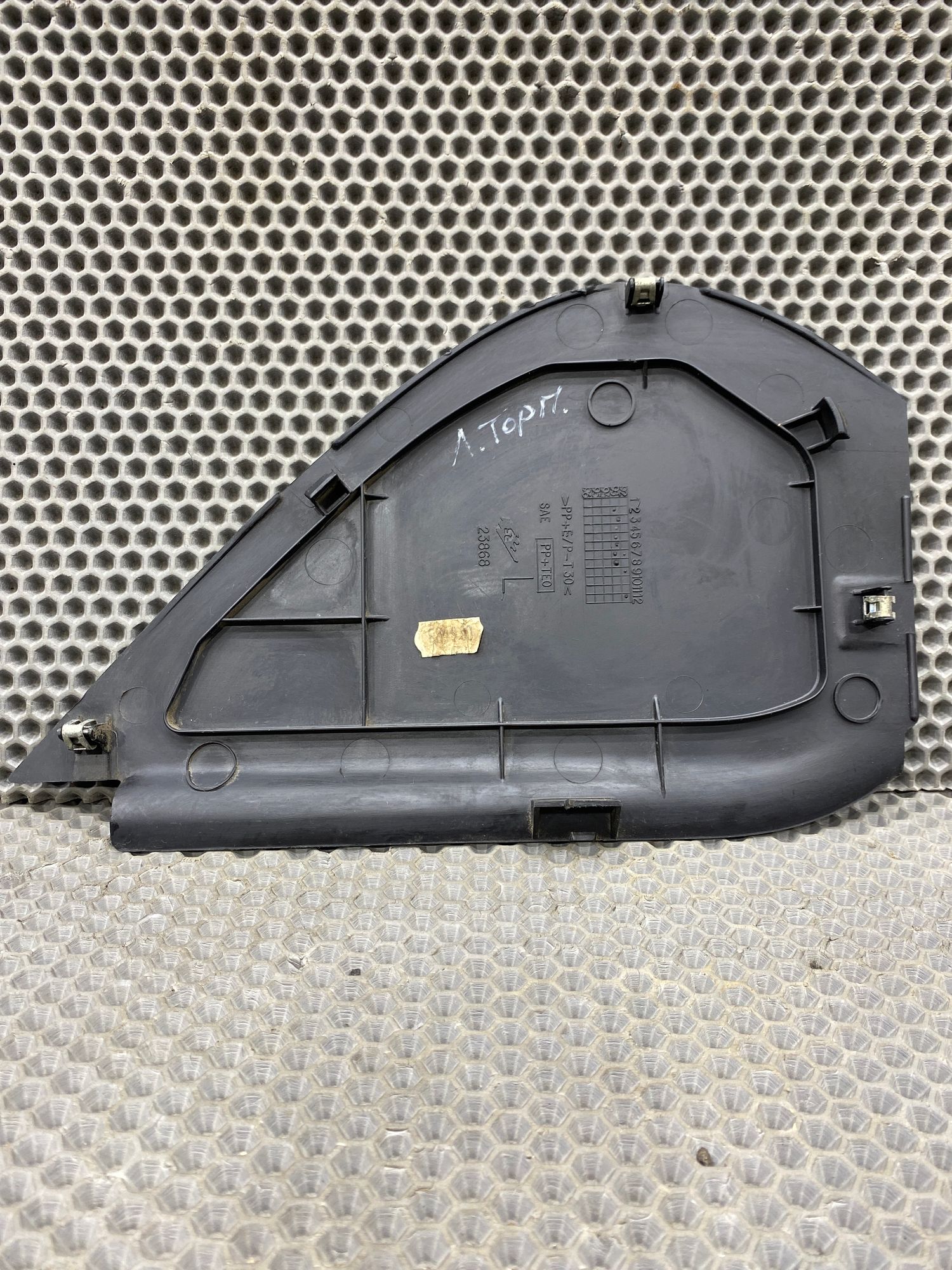 Б/У Накладка торпедо левая Toyota CARINA E 6 дорест. 1992—1996 1994 Зеленый, 499 рублей, Краснодар