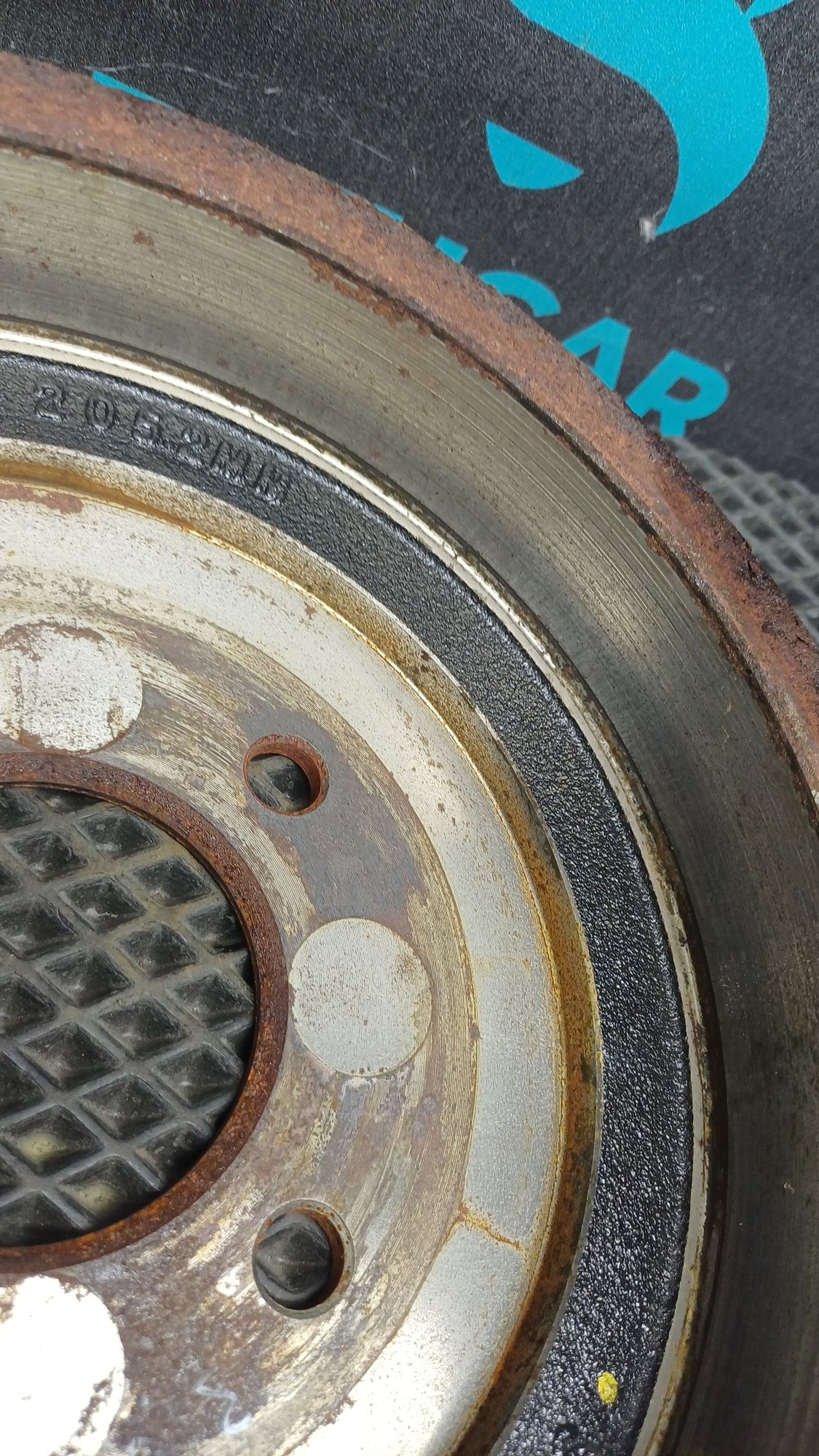 https://ycs.partsauto.market/partsauto-images/thmbs/userImages/c8f07ba63eb5b2f0f6006ea854bf8f7d/part/9817b2ba-6773-4ae8-8794-013bf814efcc_1777105580252.jpg