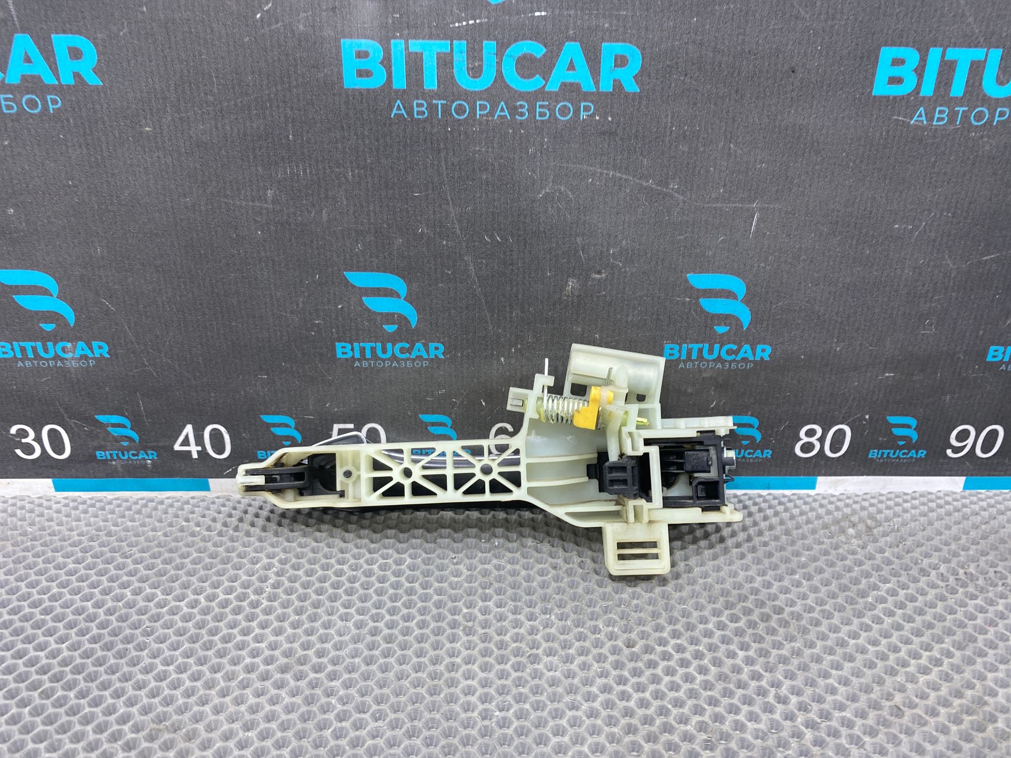 https://ycs.partsauto.market/partsauto-images/thmbs/userImages/c8f07ba63eb5b2f0f6006ea854bf8f7d/part/99e91cc0-b8e1-4261-a191-6a1c382547a5_1769097658631.jpg