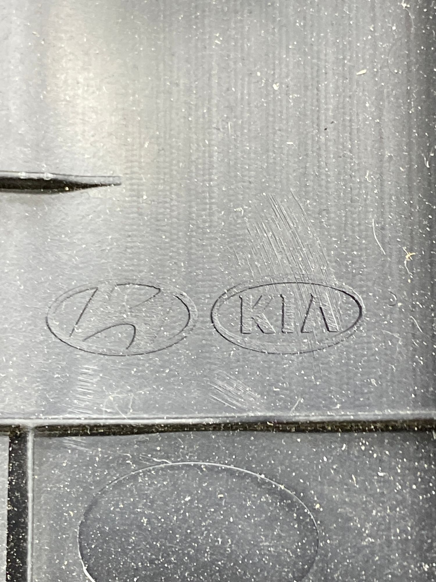 https://ycs.partsauto.market/partsauto-images/thmbs/userImages/c8f07ba63eb5b2f0f6006ea854bf8f7d/part/9a79af17-8b1b-4840-a3e9-91a6999d0902_1777794922184.jpg