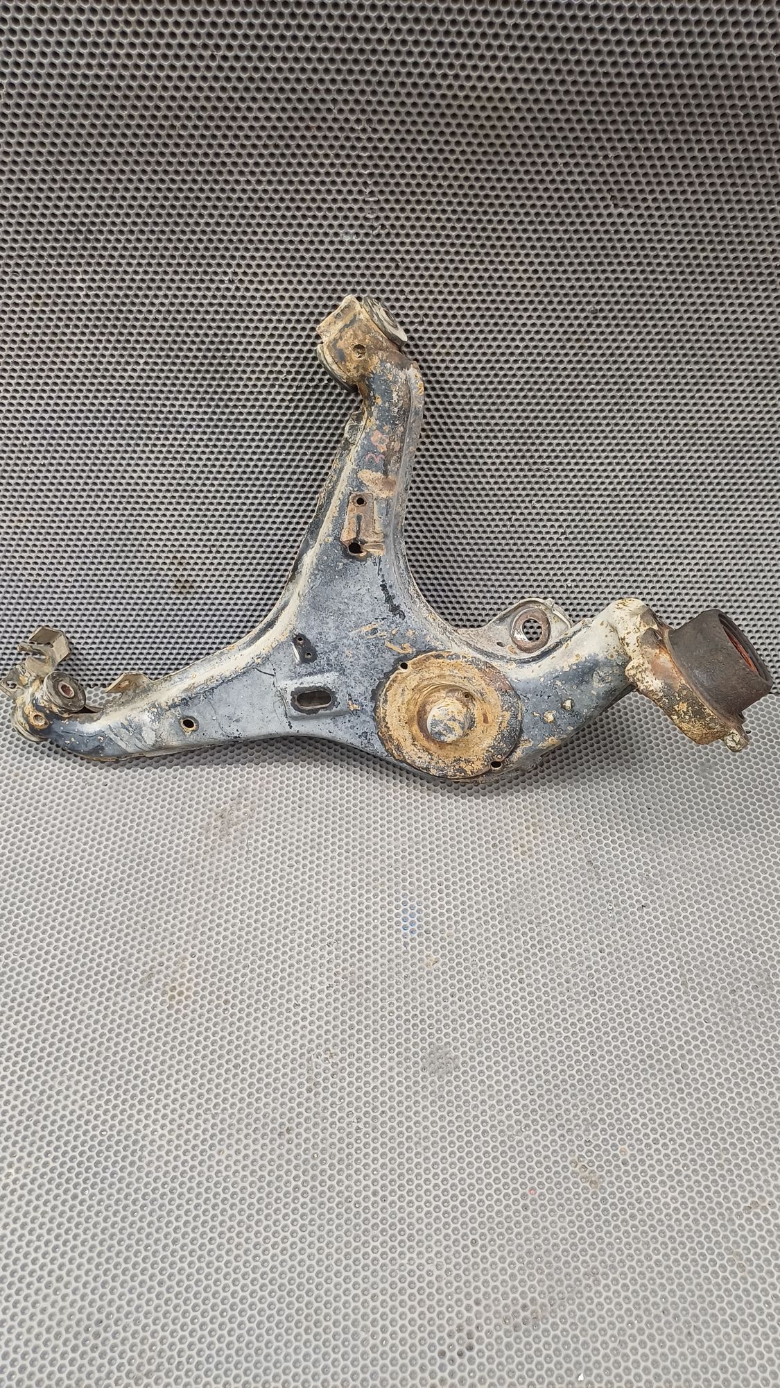 https://ycs.partsauto.market/partsauto-images/thmbs/userImages/c8f07ba63eb5b2f0f6006ea854bf8f7d/part/9adb7fe8-daf5-4197-bd11-1b452785e8d8_1774349349280.jpg