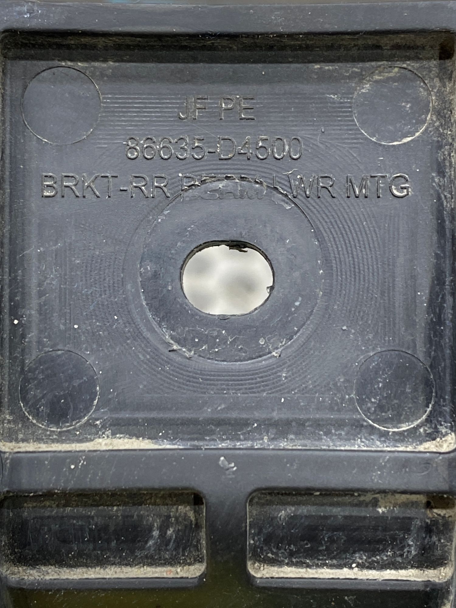 https://ycs.partsauto.market/partsauto-images/thmbs/userImages/c8f07ba63eb5b2f0f6006ea854bf8f7d/part/9c43c5bd-cd1e-444c-b7b0-ef9a440e602e_1777818071569.jpg