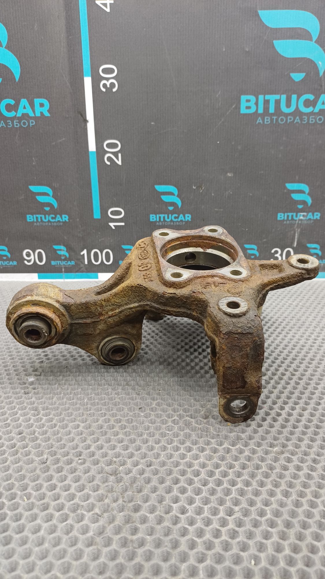 https://ycs.partsauto.market/partsauto-images/thmbs/userImages/c8f07ba63eb5b2f0f6006ea854bf8f7d/part/9ceee448-3aff-40ad-8178-66d44df76d21_1777289254251.jpg