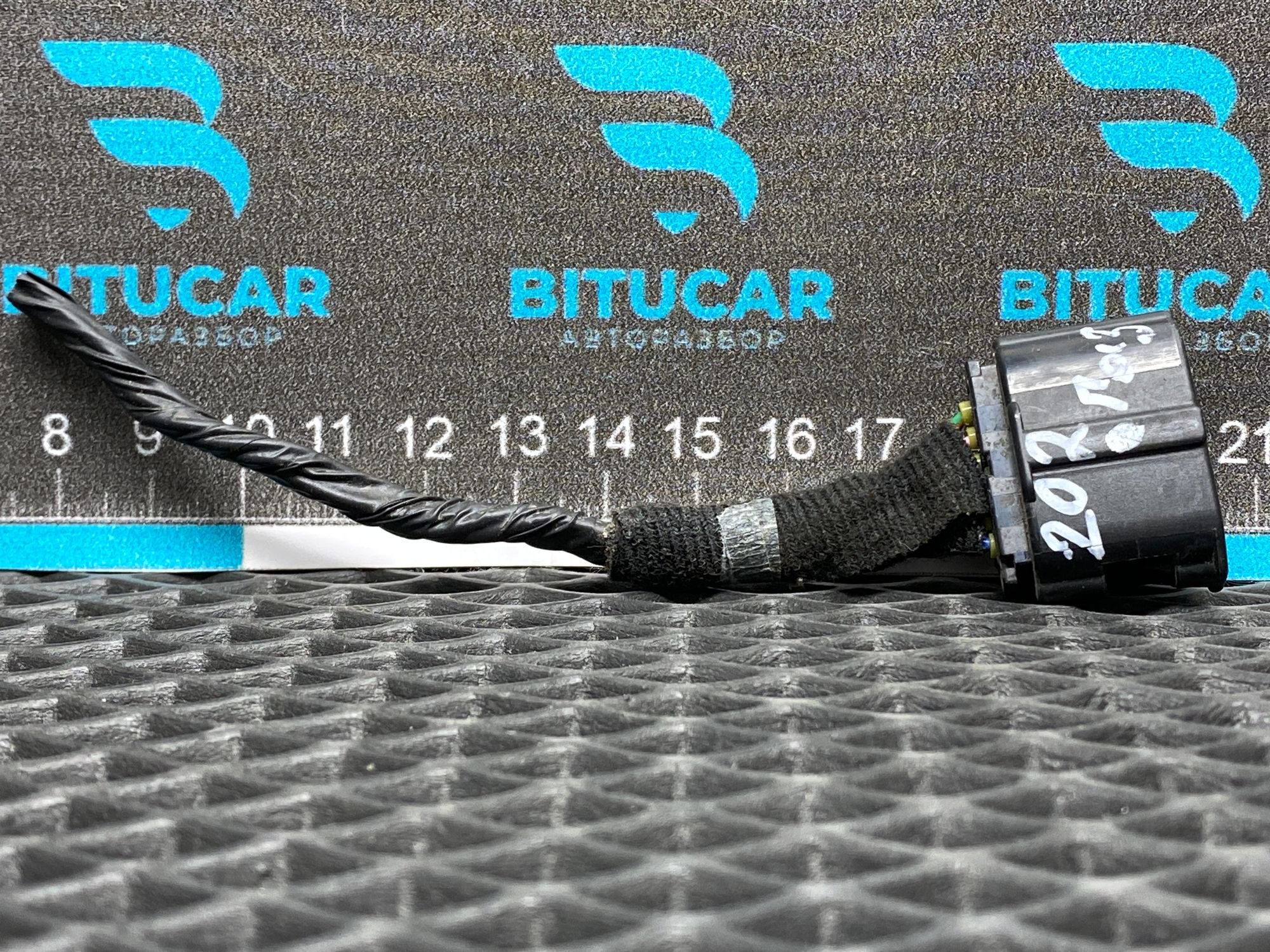 https://ycs.partsauto.market/partsauto-images/thmbs/userImages/c8f07ba63eb5b2f0f6006ea854bf8f7d/part/a04b3738-f479-4a95-bd58-15edf5b00363_1777713684590.jpg
