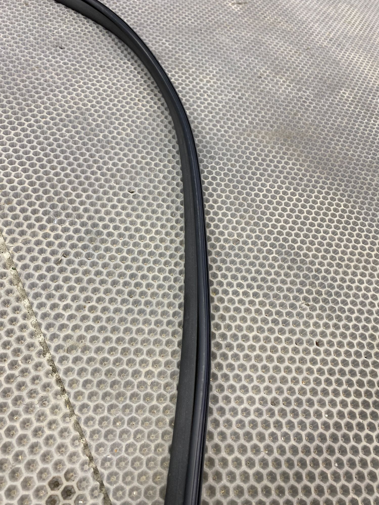 https://ycs.partsauto.market/partsauto-images/thmbs/userImages/c8f07ba63eb5b2f0f6006ea854bf8f7d/part/a081a206-44da-4c1d-8625-218e95b9d8ff_1777211226363.jpg