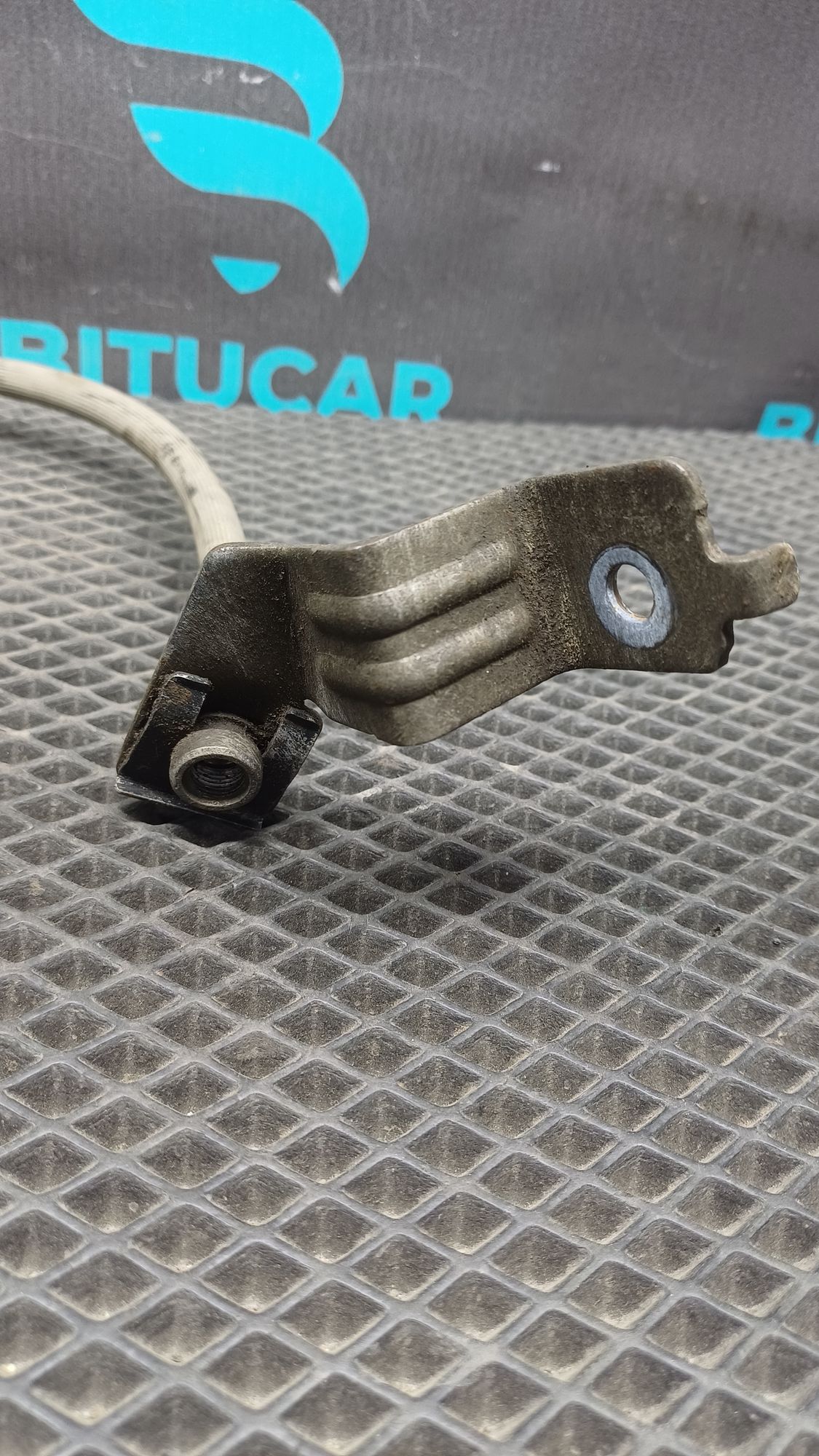 https://ycs.partsauto.market/partsauto-images/thmbs/userImages/c8f07ba63eb5b2f0f6006ea854bf8f7d/part/a1b8dada-258e-41ad-a397-febd08b05224_1777099343893.jpg
