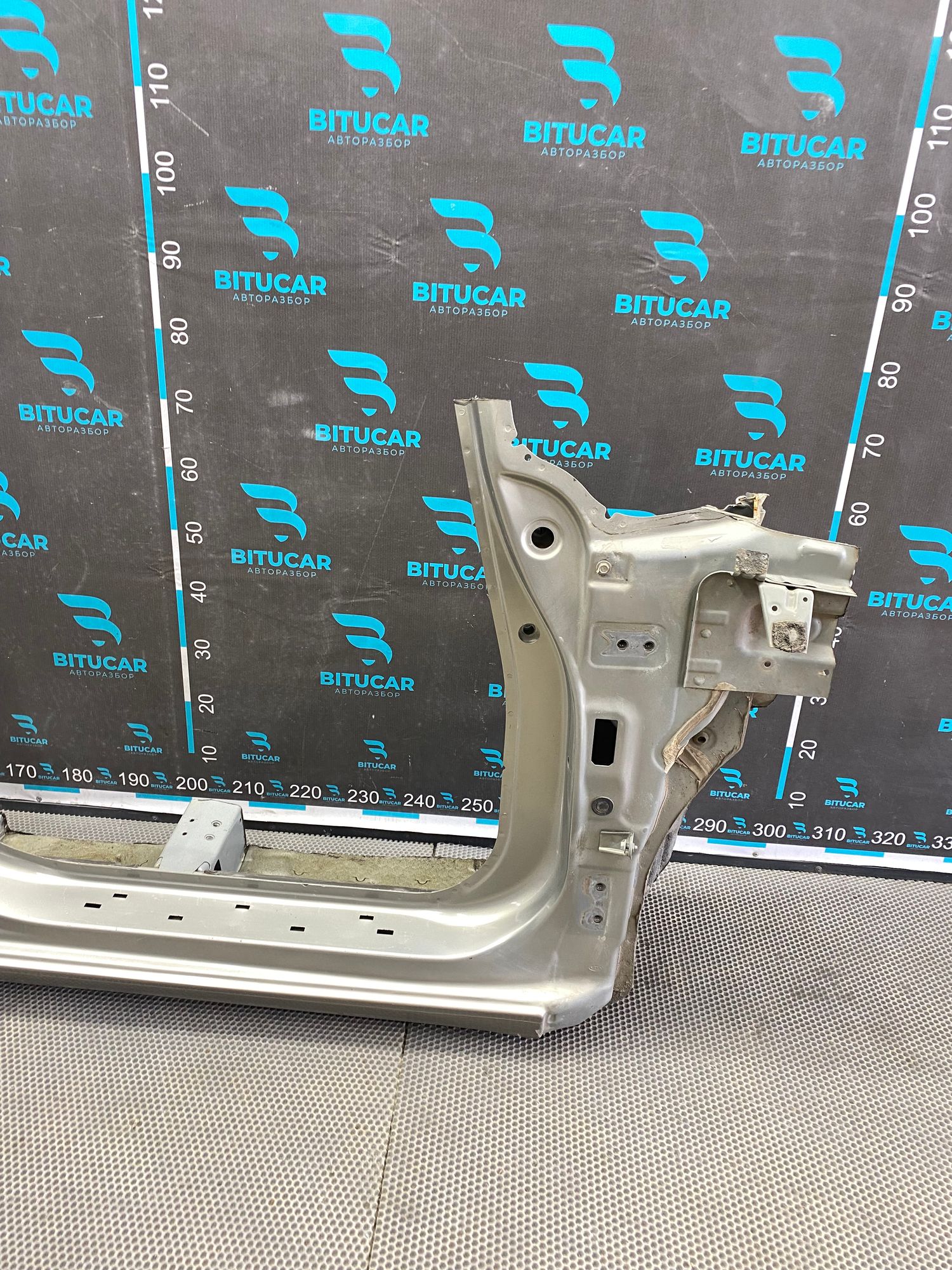 https://ycs.partsauto.market/partsauto-images/thmbs/userImages/c8f07ba63eb5b2f0f6006ea854bf8f7d/part/a1fe63d6-bf60-4a0d-a262-039c82501298_1770896623922.jpg